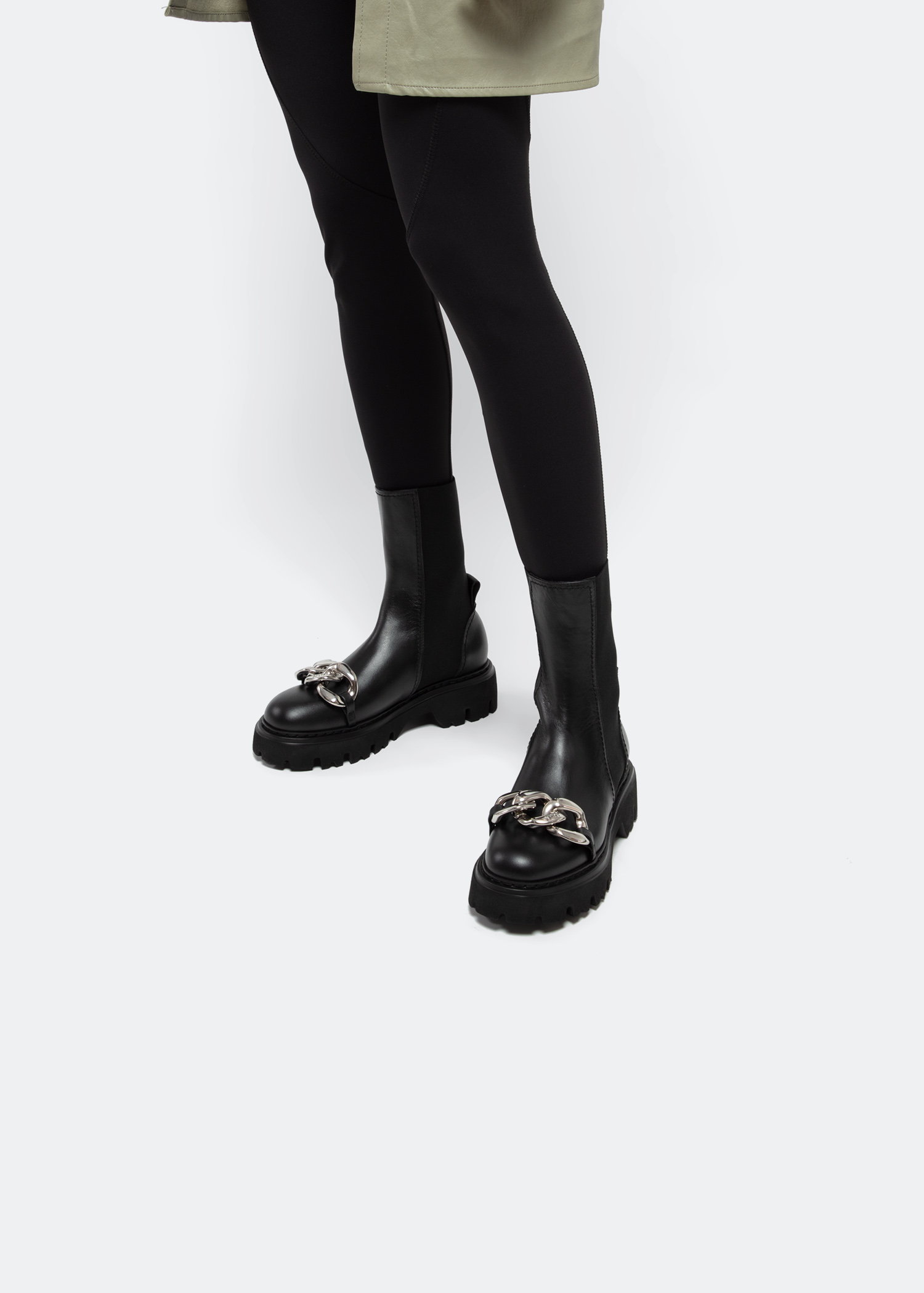 NO.21 Chunky chain-embellished boots for Women - Black in NO.21 Chunky chain-embellished boots for Women - Black in