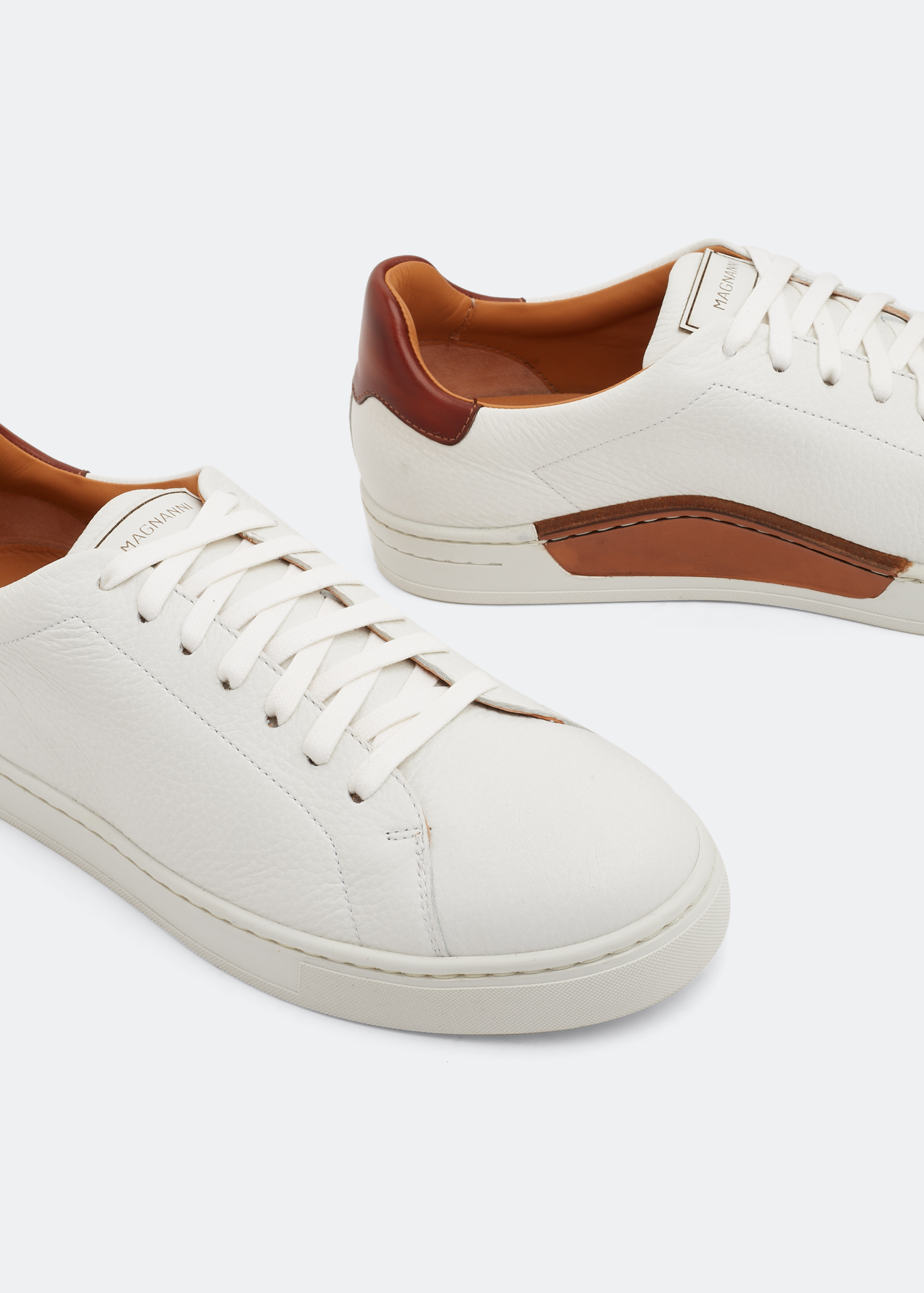 Magnanni hotsell sneakers white