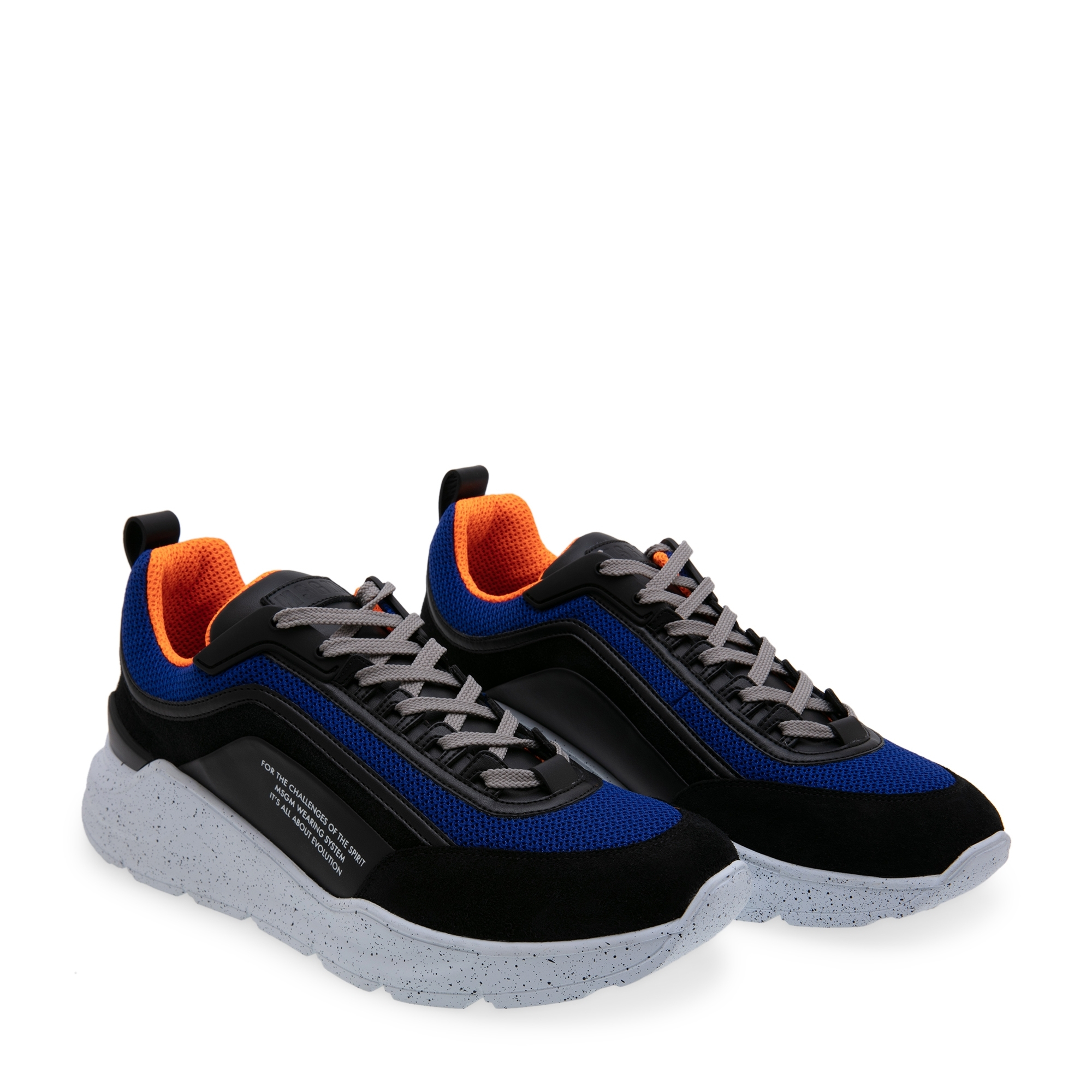 

Low-top sneakers, Black