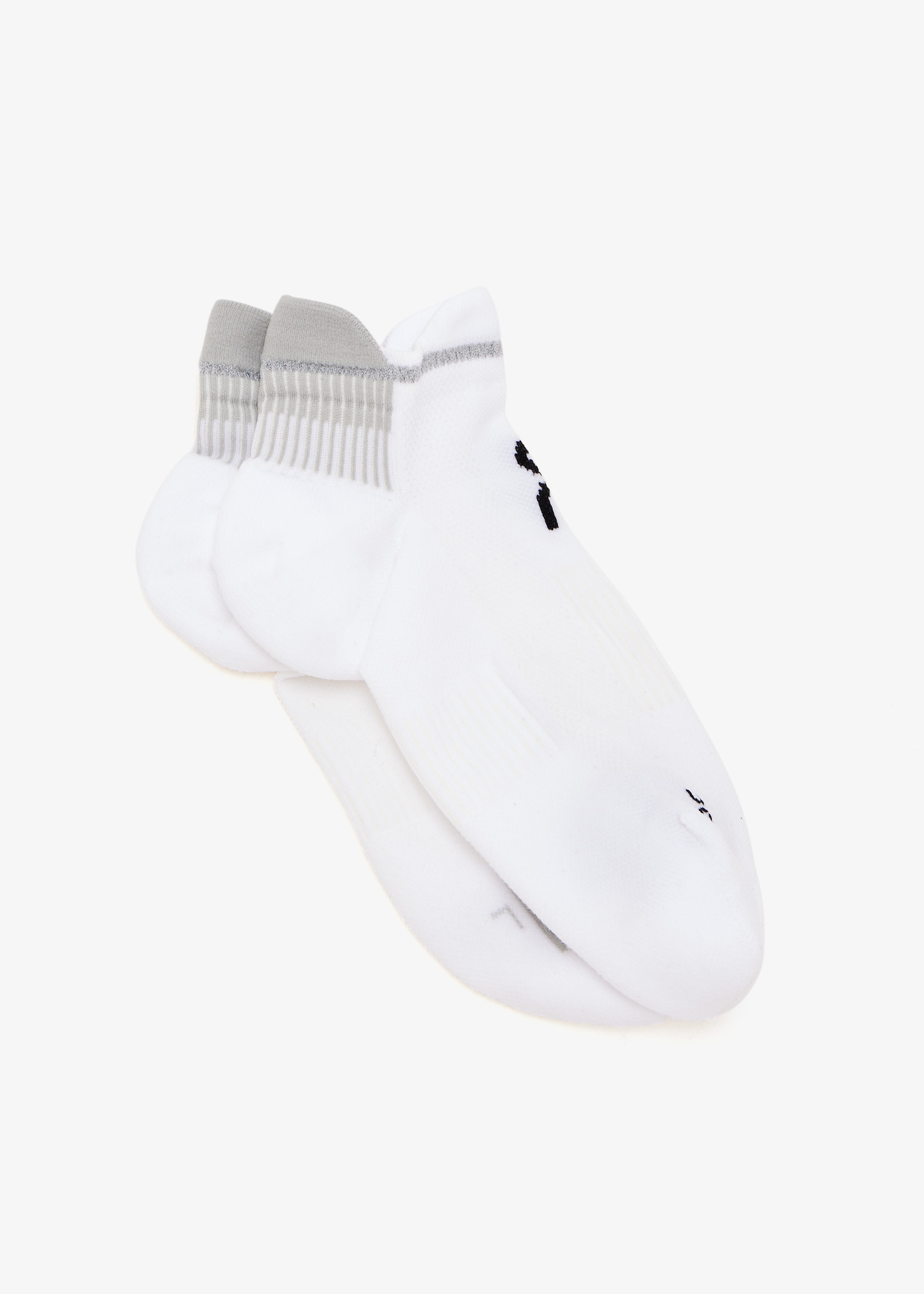 

Performance Run low socks, White