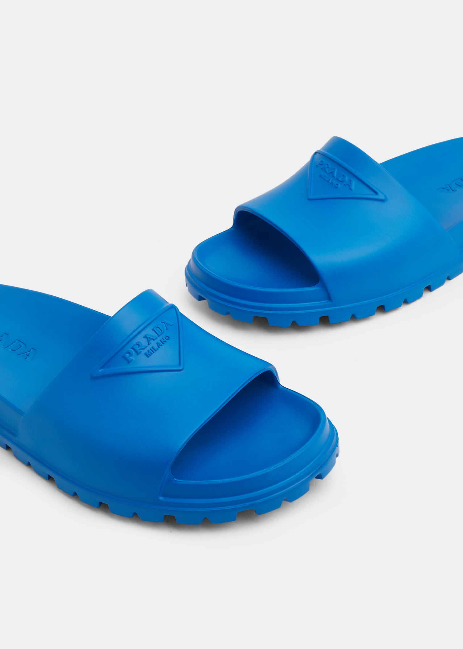 

Rubber slides, Blue
