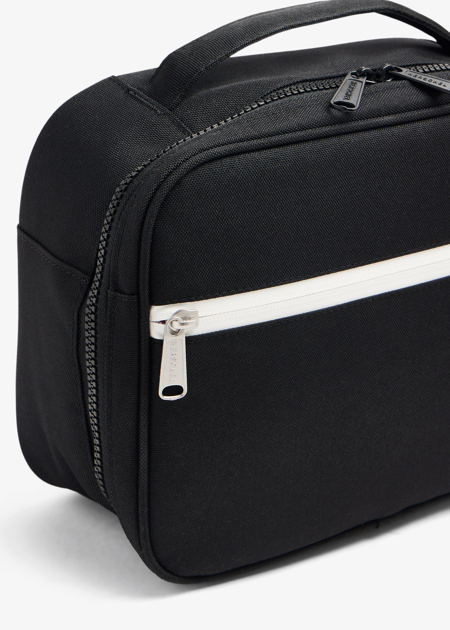 

Pop Quiz Little Herschel lunch box, Black