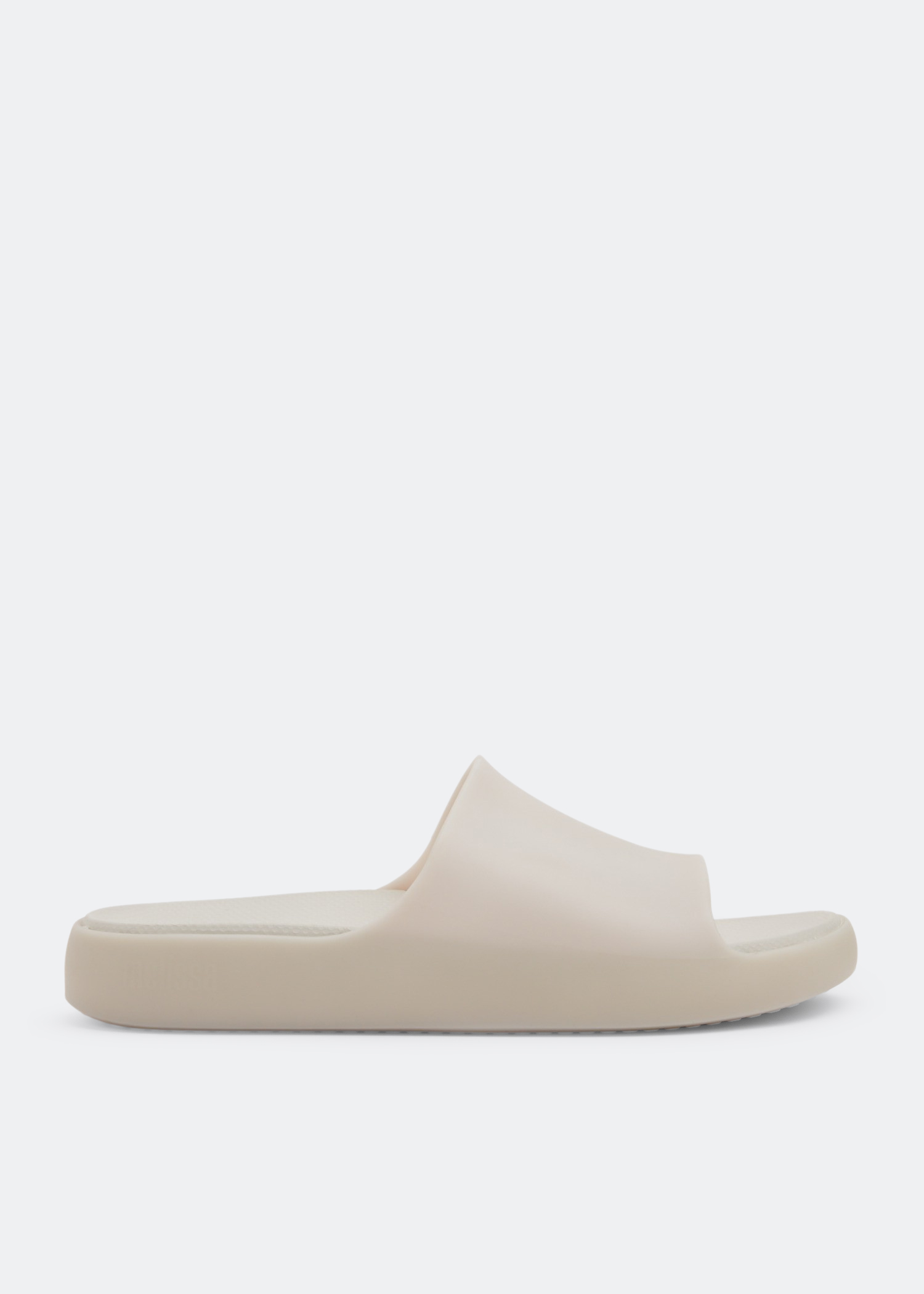 

Cloud slides, White