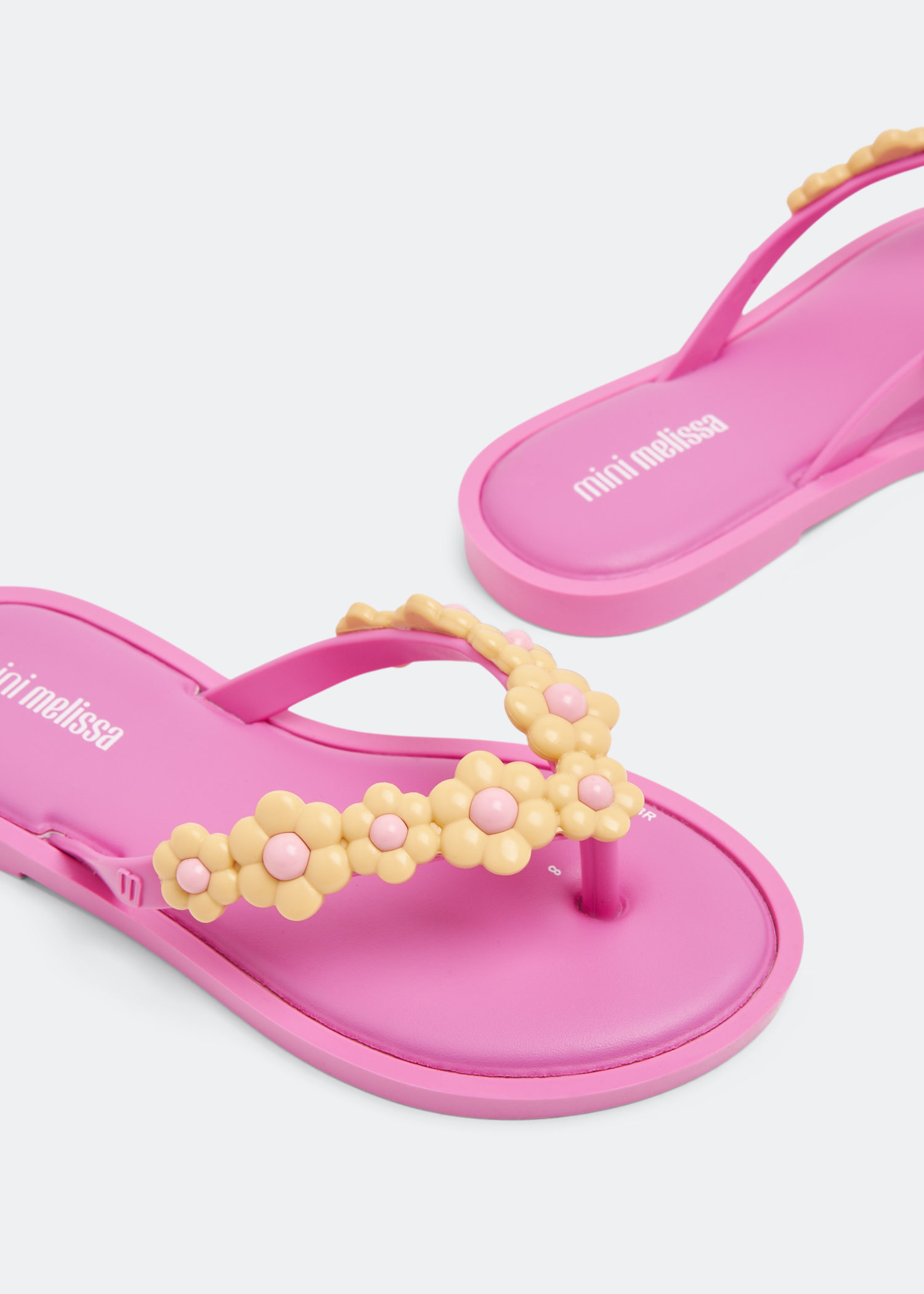 

Spring flip-flop sandals, Pink