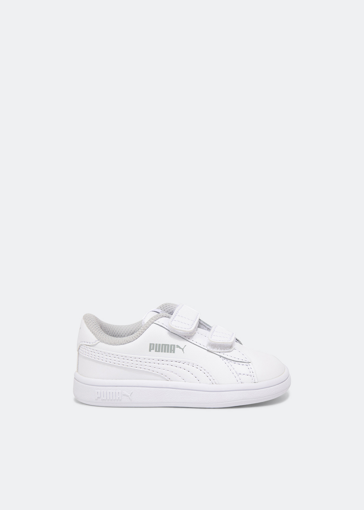 Puma smash v2 canvas hot sale sneakers