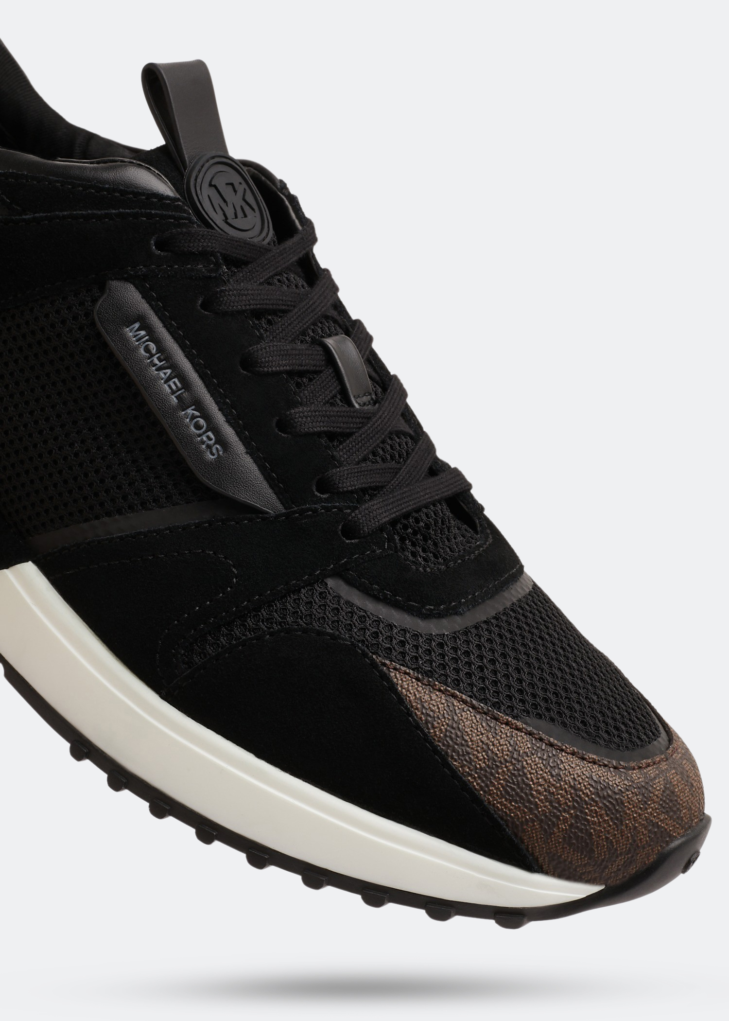 

Theo sneakers, Black