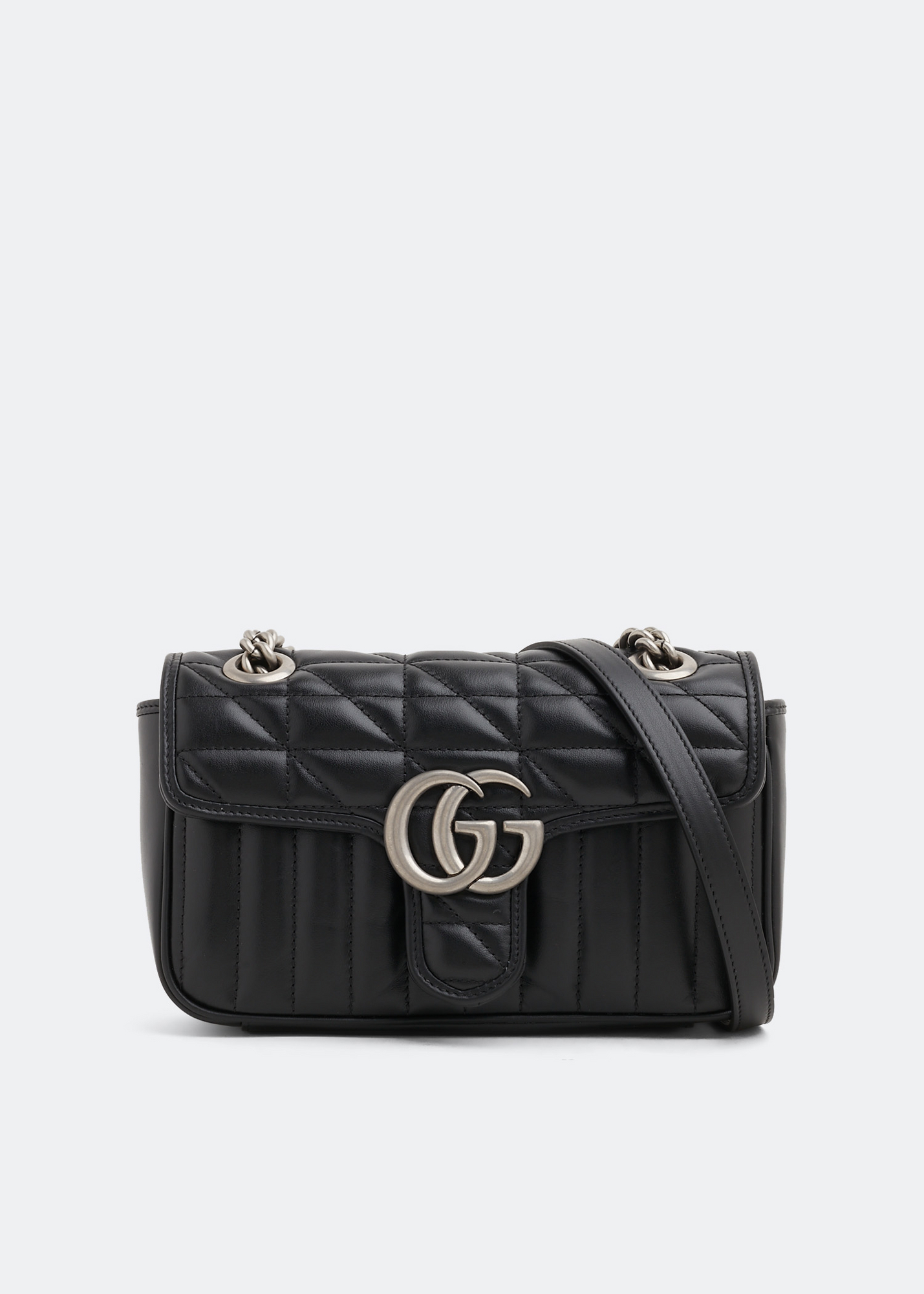 Gucci pearl belt bag top