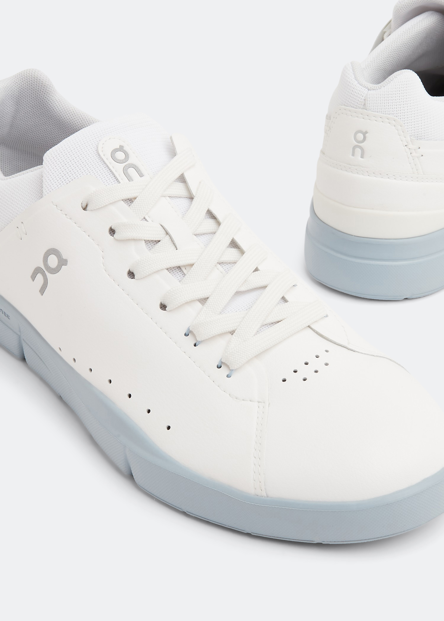 

The Roger Advantage sneakers, White