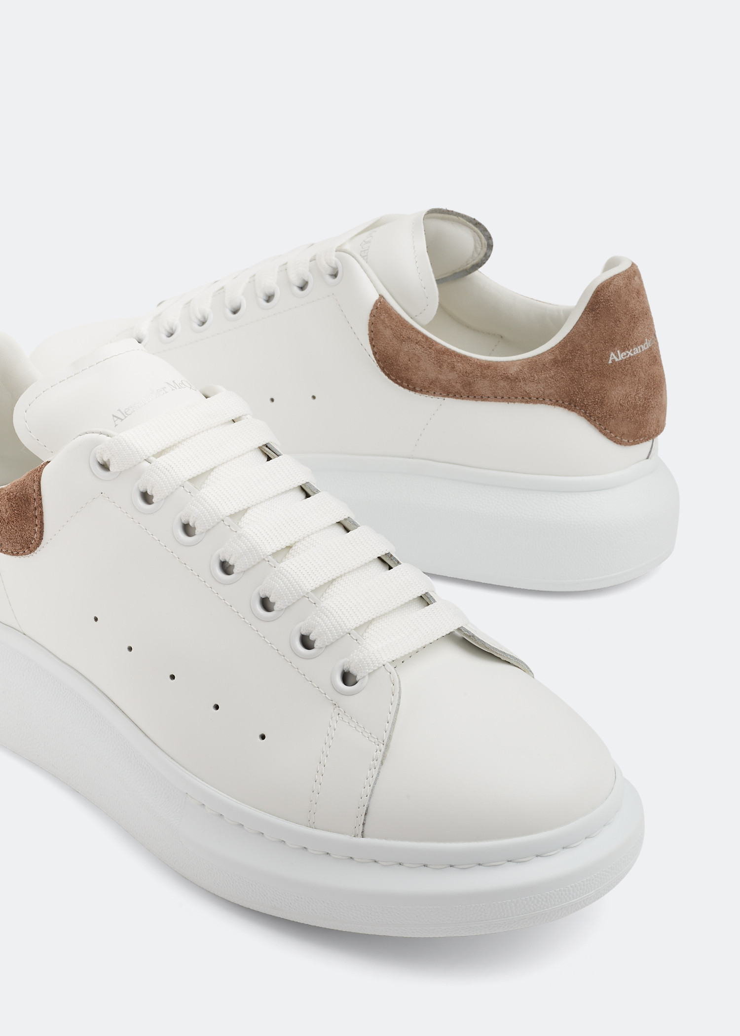 

OVERSIZED TRAINER, White