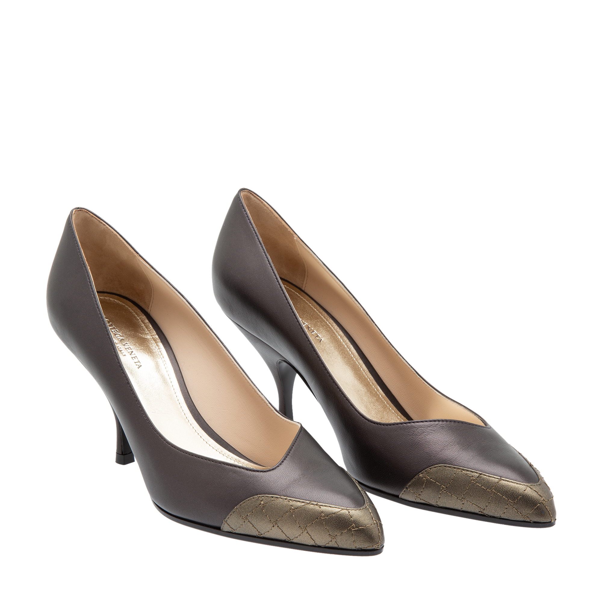

Moodec pumps, Black