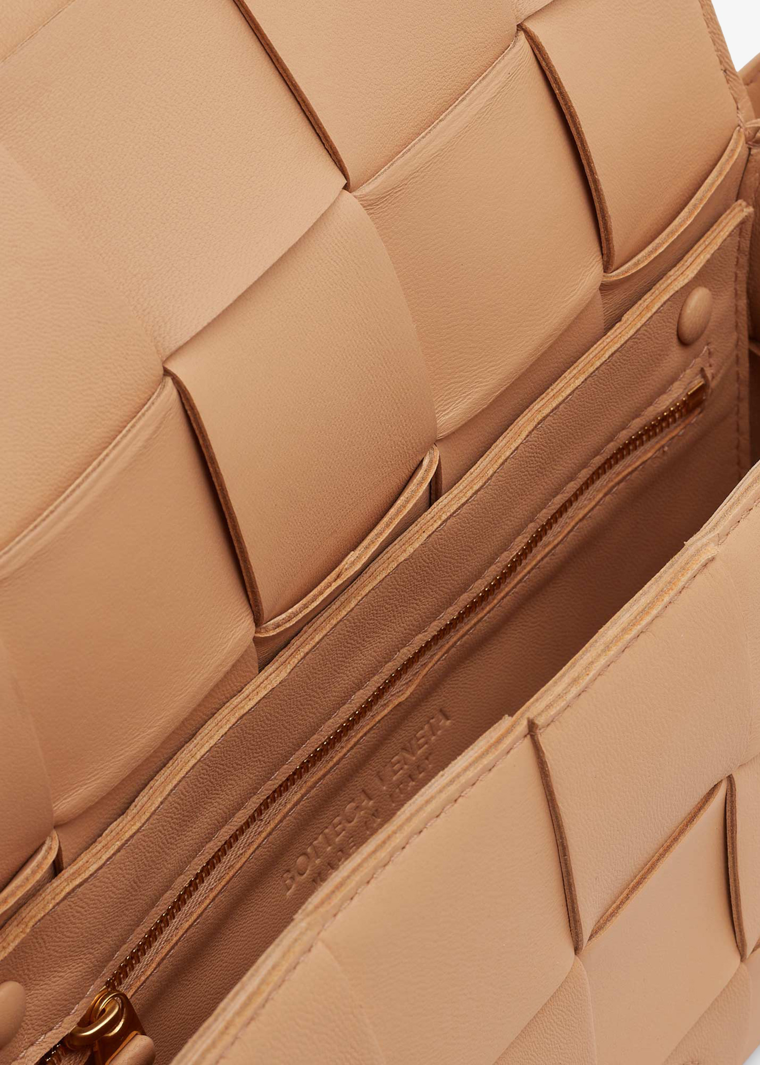 Bottega veneta top nude bag
