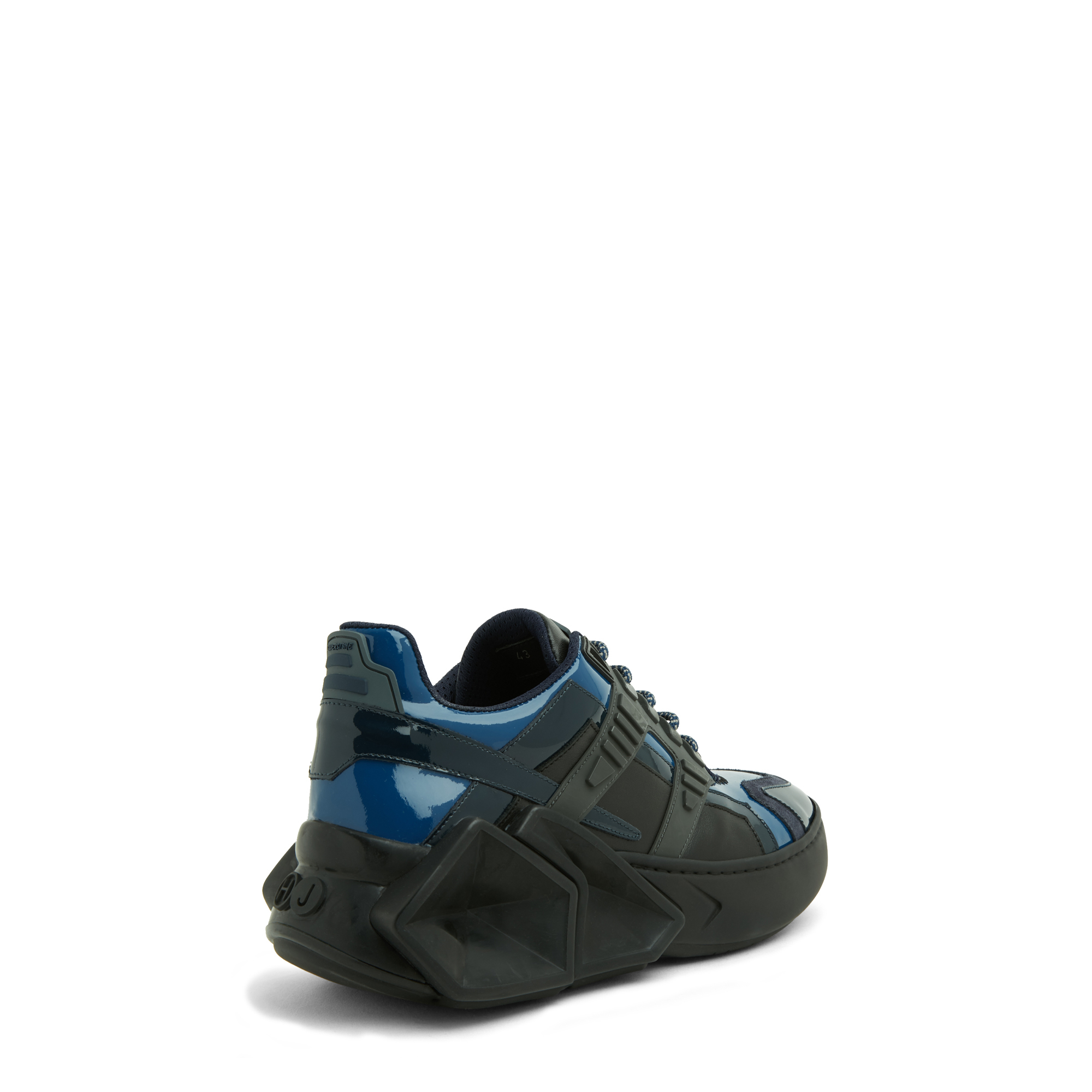 

Silverstone sneakers, Black