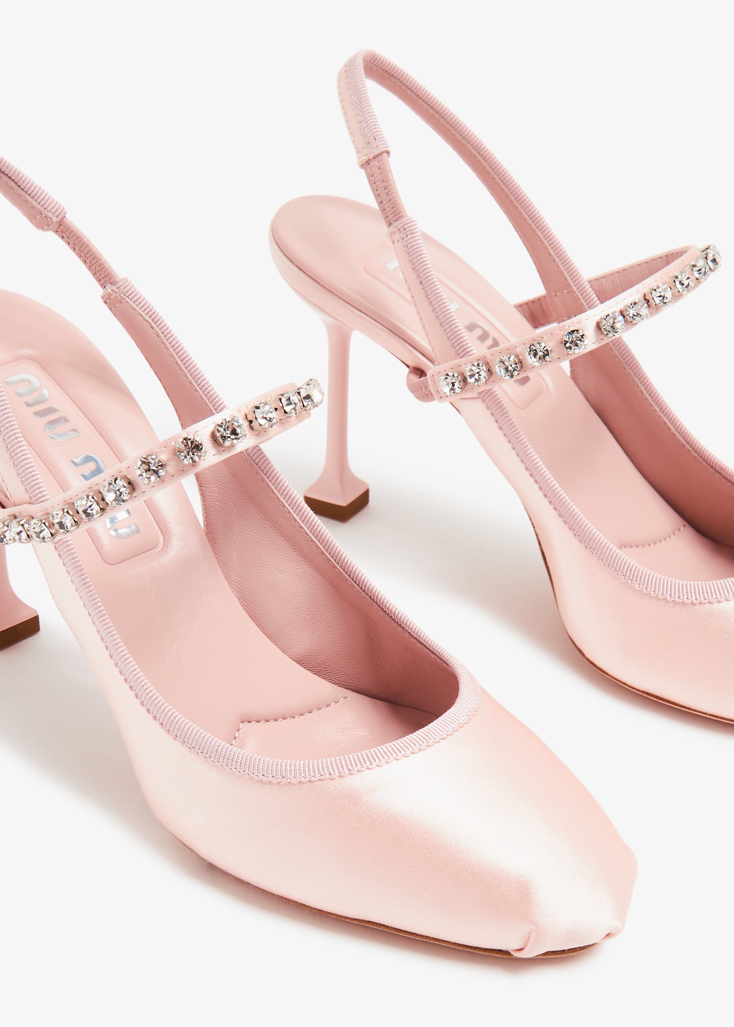 Miu Miu ピンク 花装飾 ハイヒール
