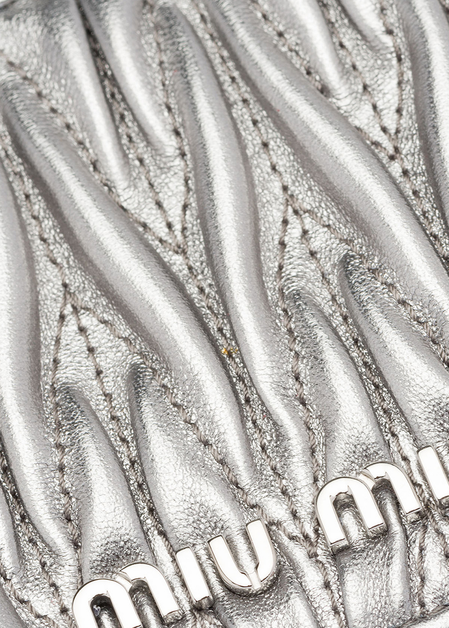 

Matelasse leather coin purse, Silver