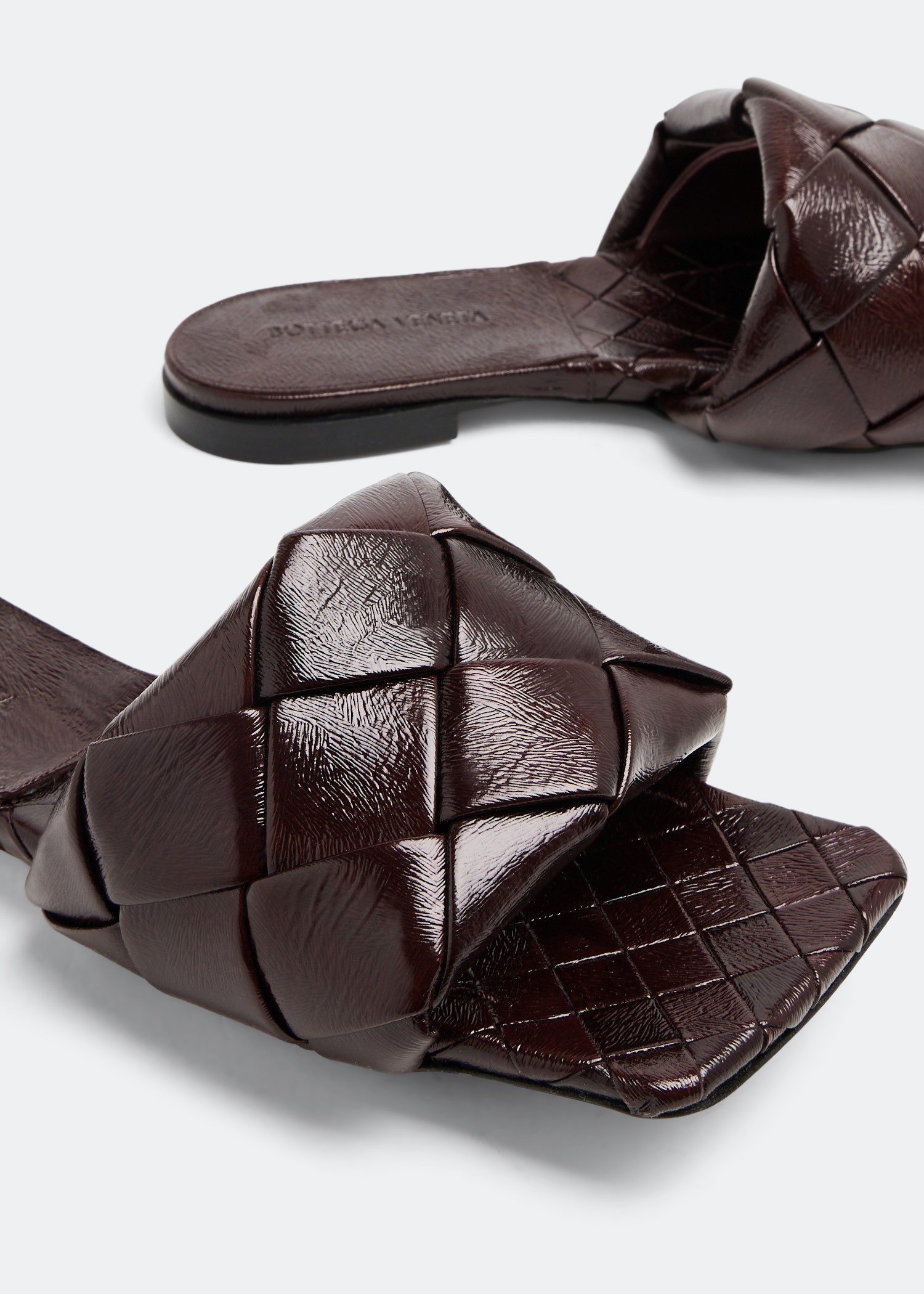 

Lido flat sandals, Burgundy