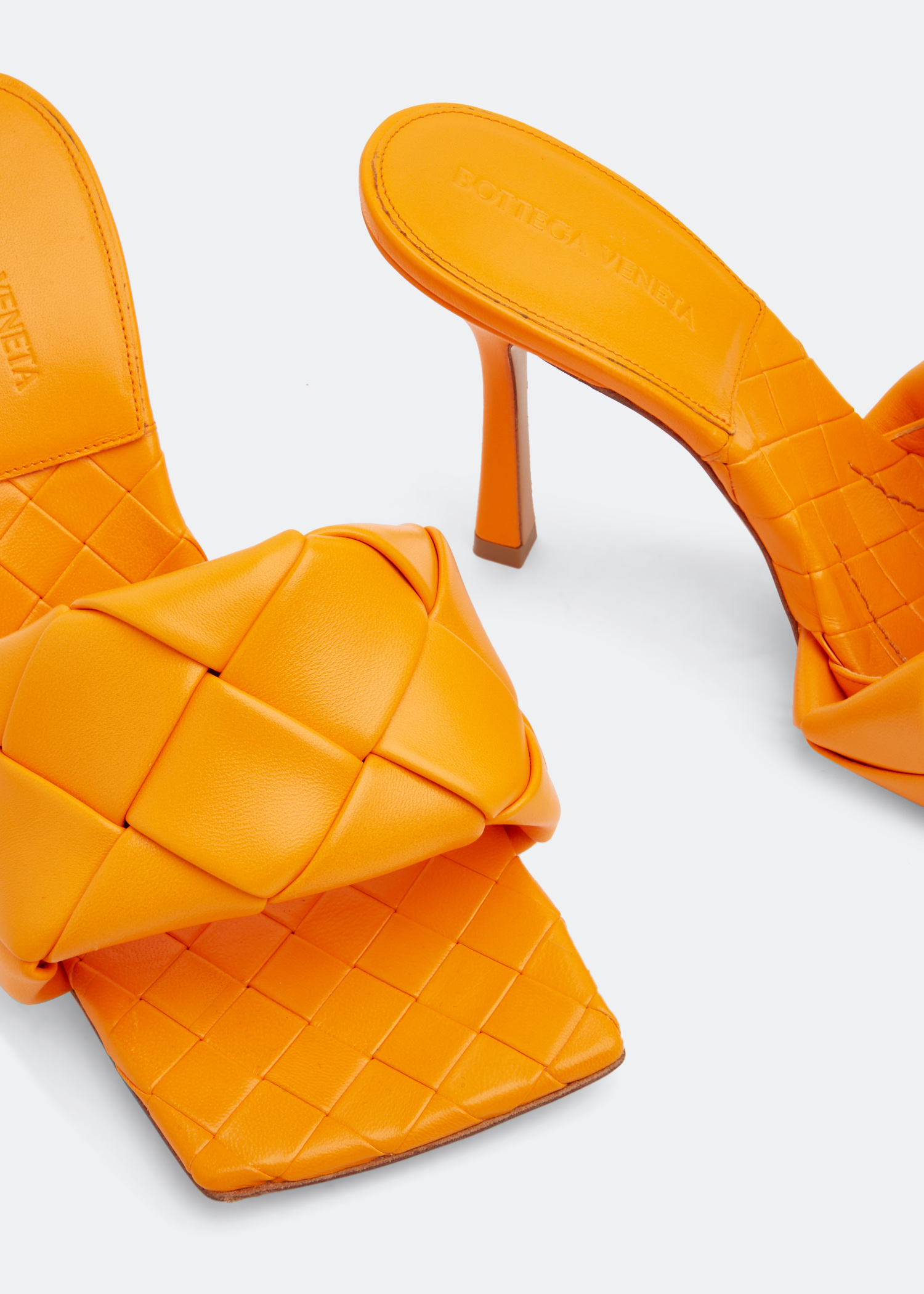 

The Lido mules, Orange