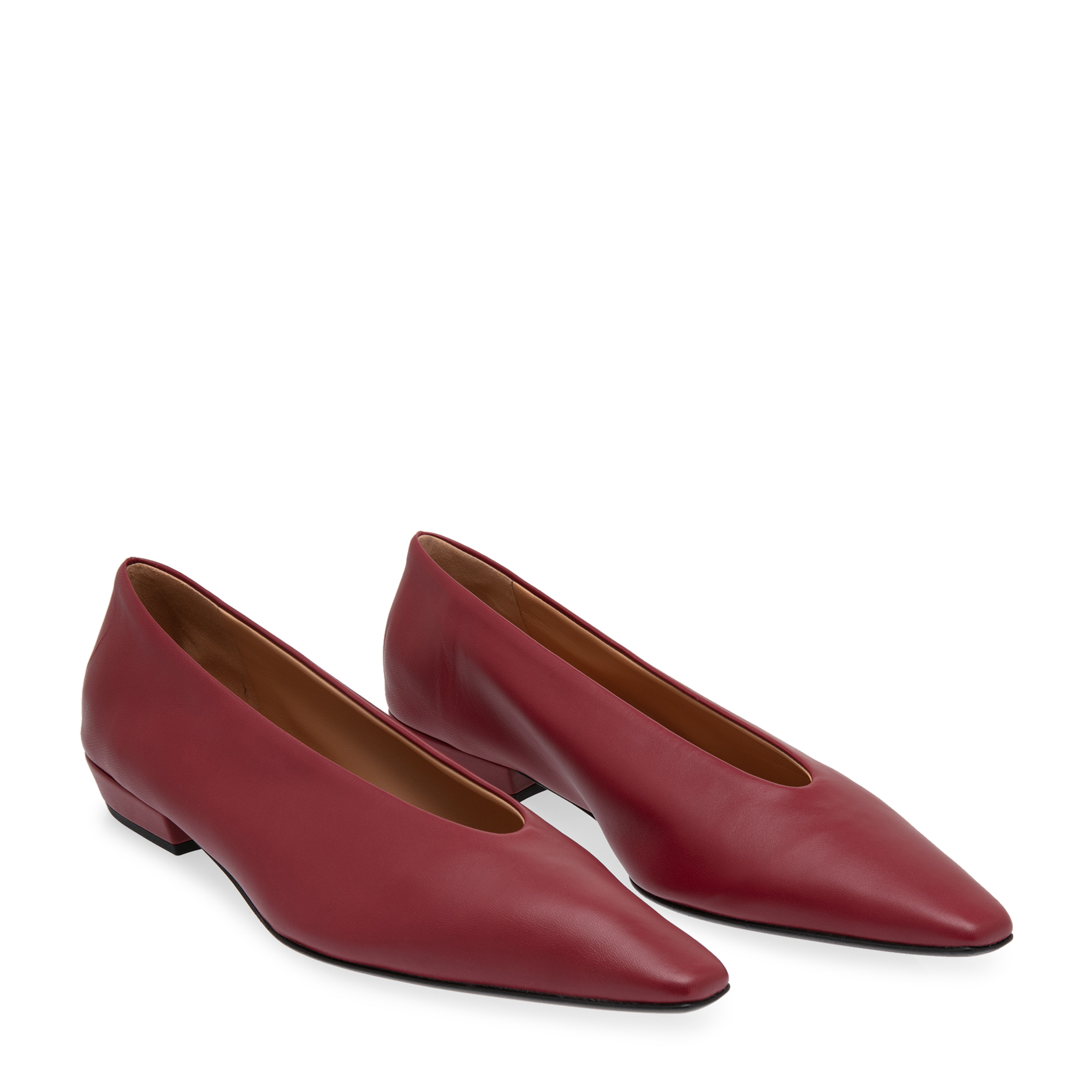 

Almond flats, Burgundy