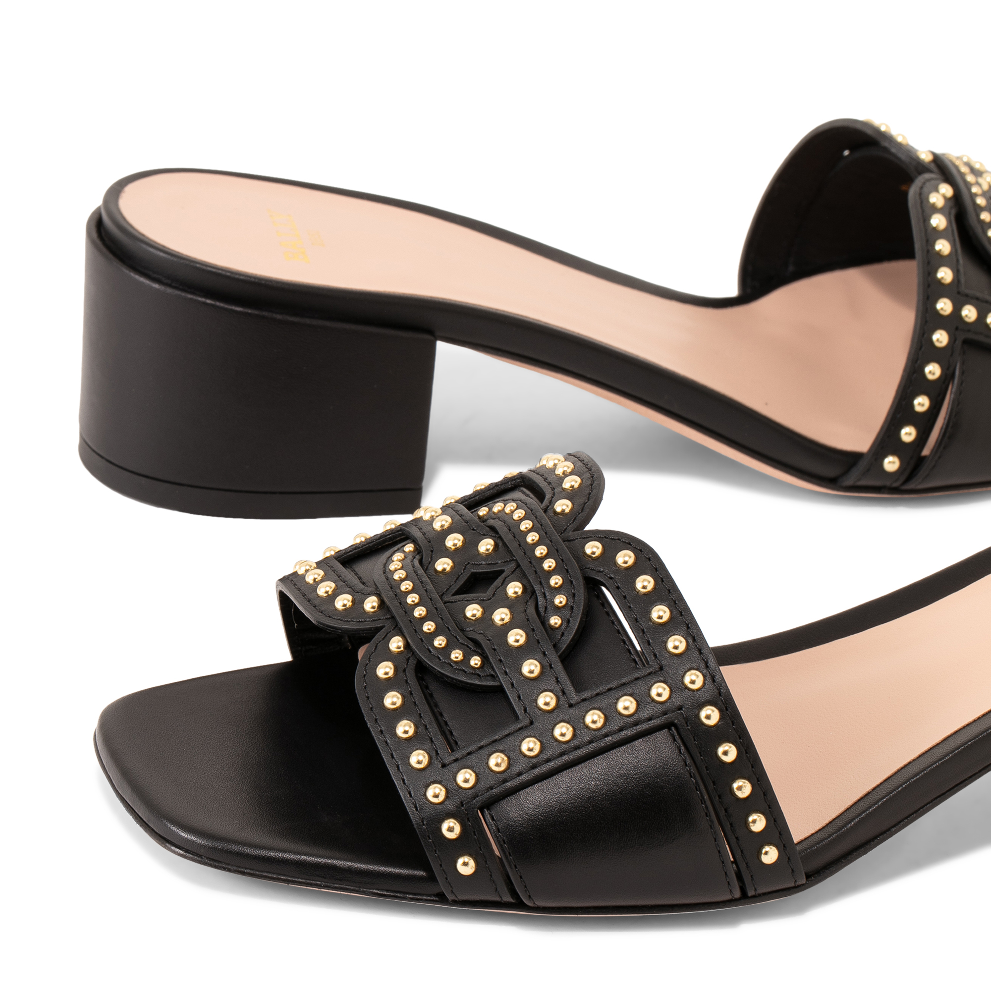 

Peoni sandals, Black