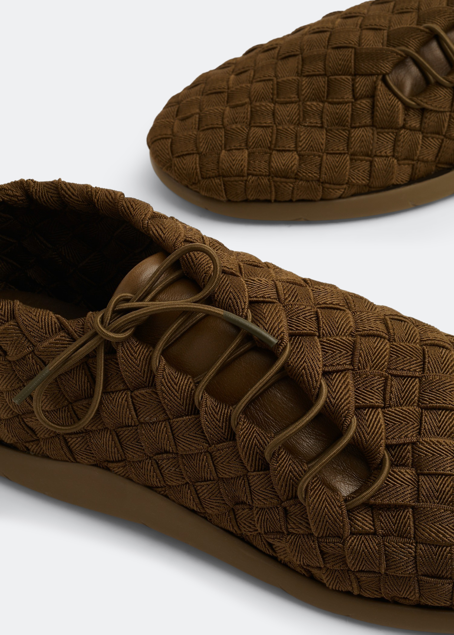 

Plat sneakers, Brown