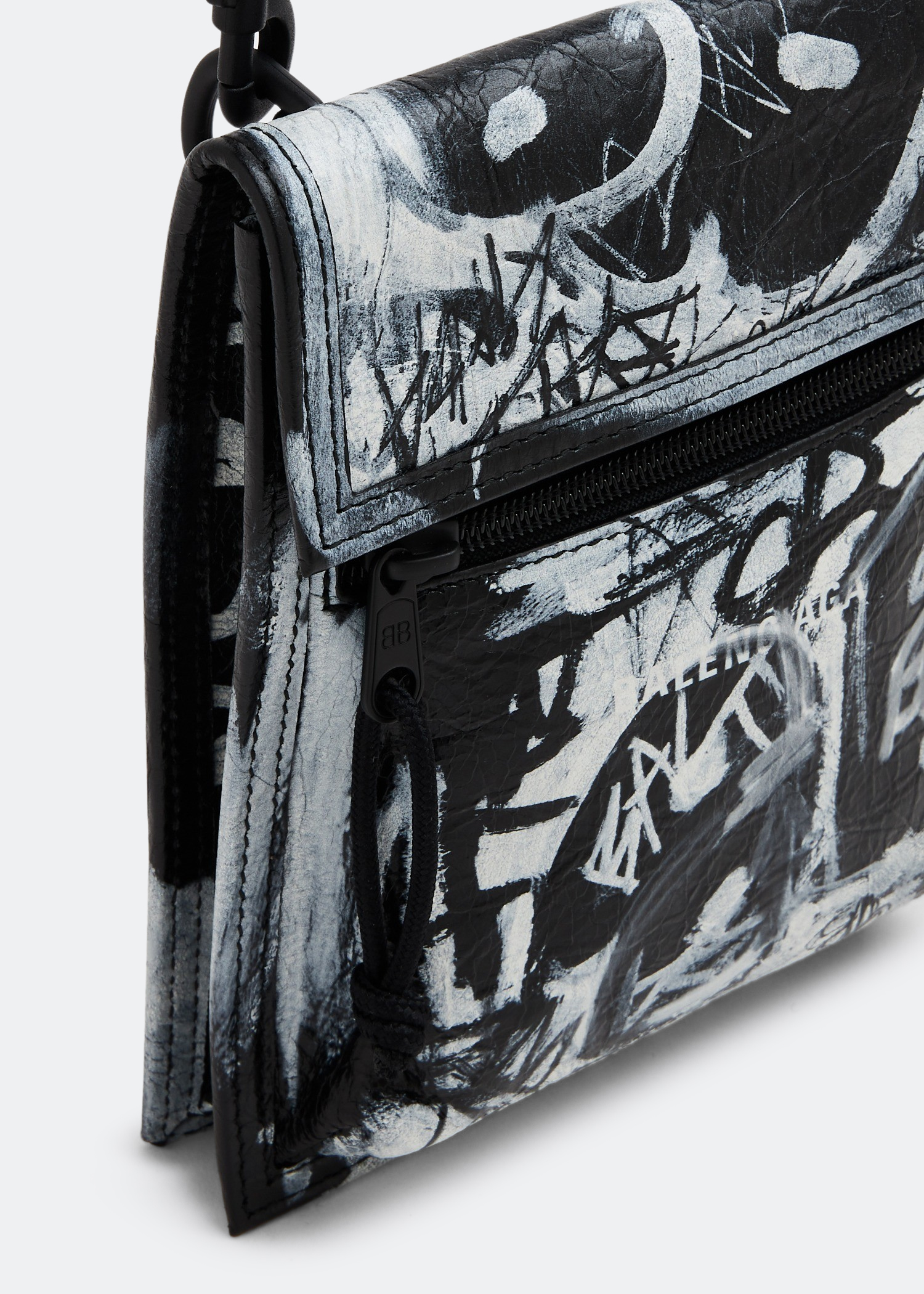 

Explorer strap pouch, Prints