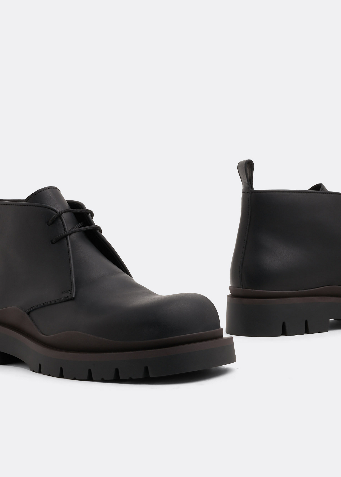 

Tire lace-up boots, Black