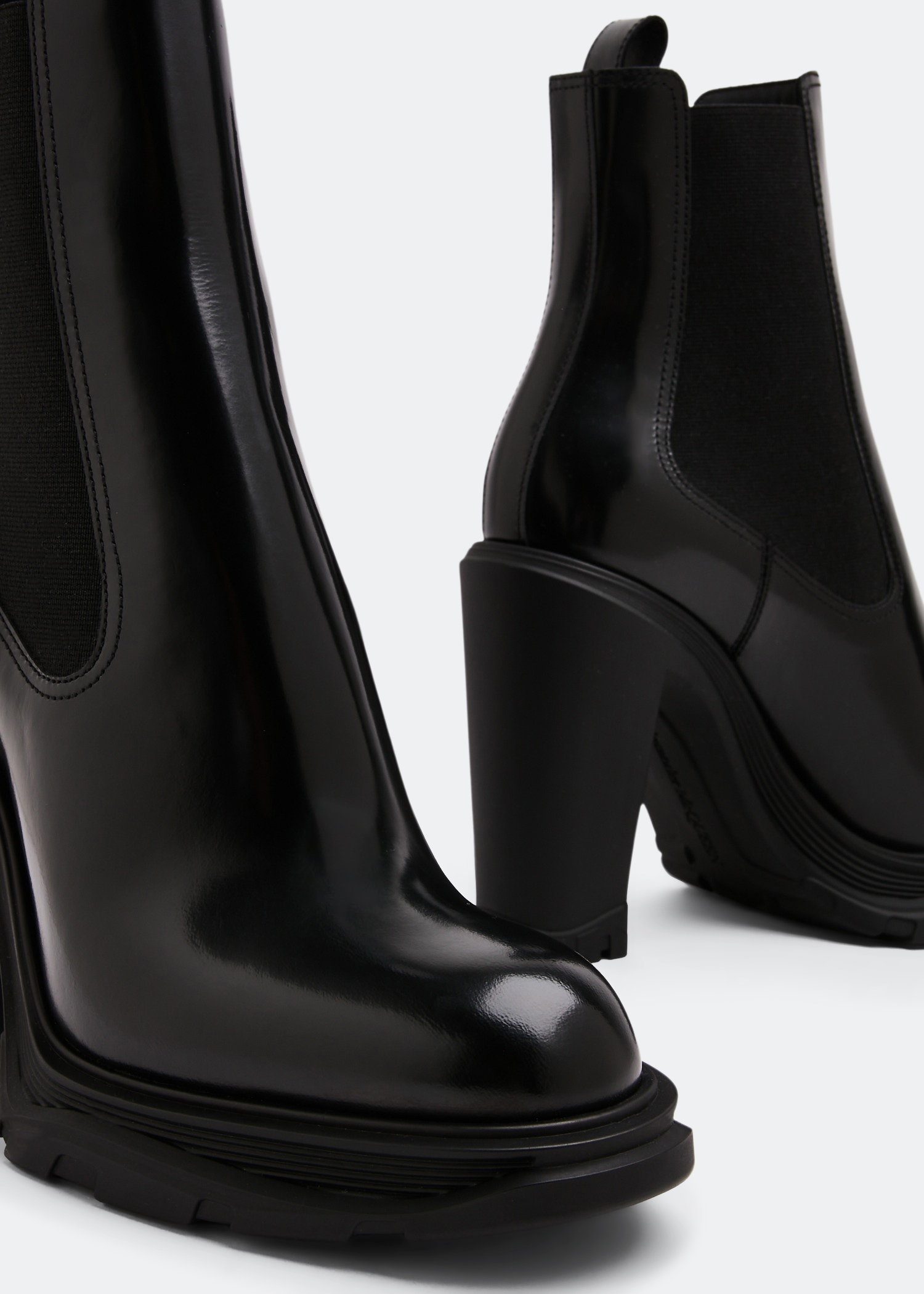 

Tread Heeled Chelsea boots, Black