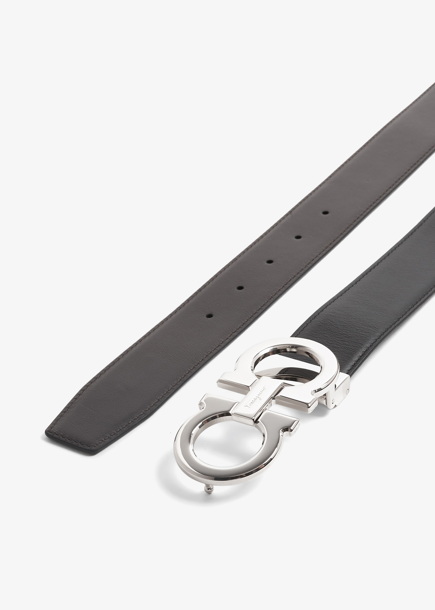Ferragamo Reversible Gancini belt for Men - Black in UAE