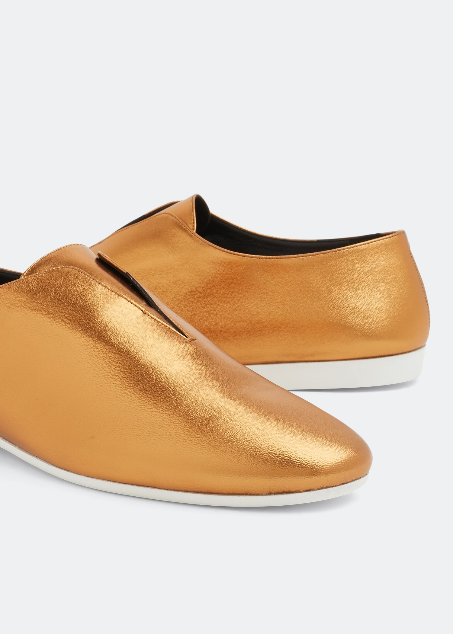 

Boy slippers, Gold