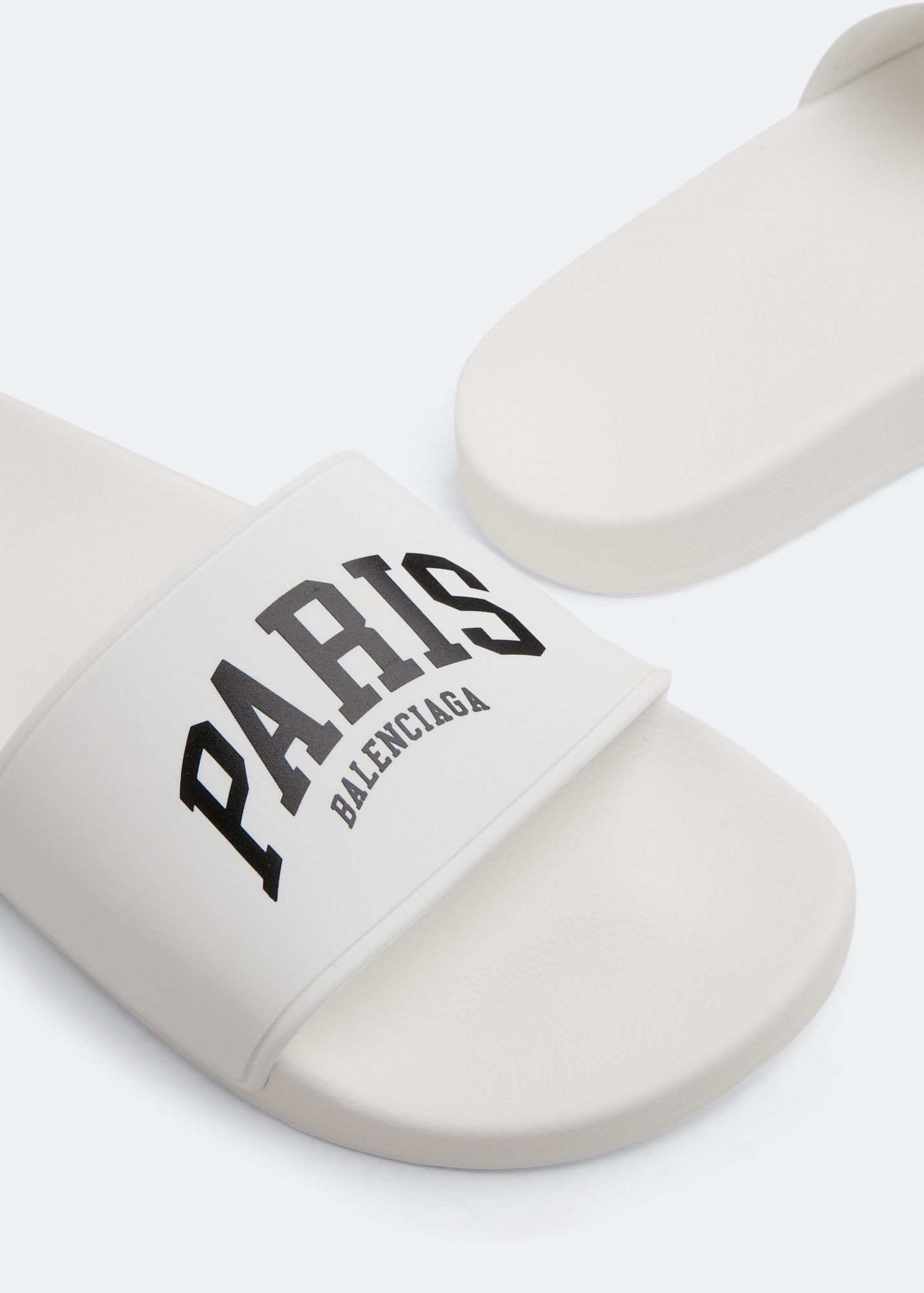 

Cities Paris pool slides, White