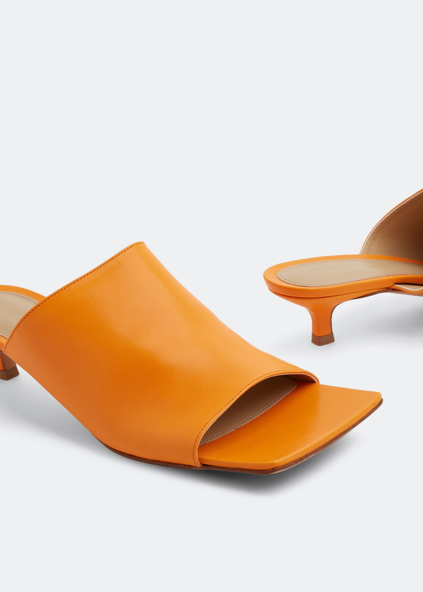 

Stretch leather mules, Orange