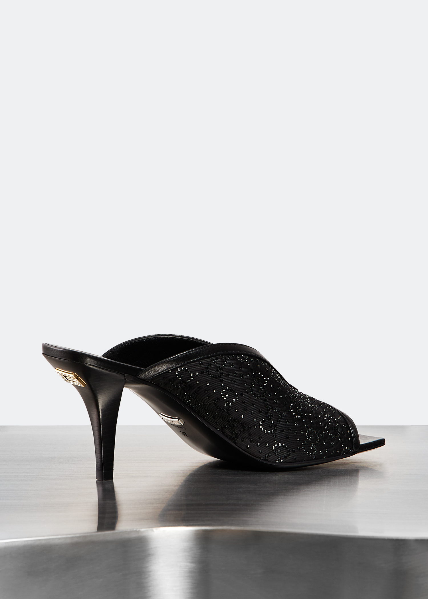 Gucci GG crystal pumps for Women - Black in UAE | Level Shoes