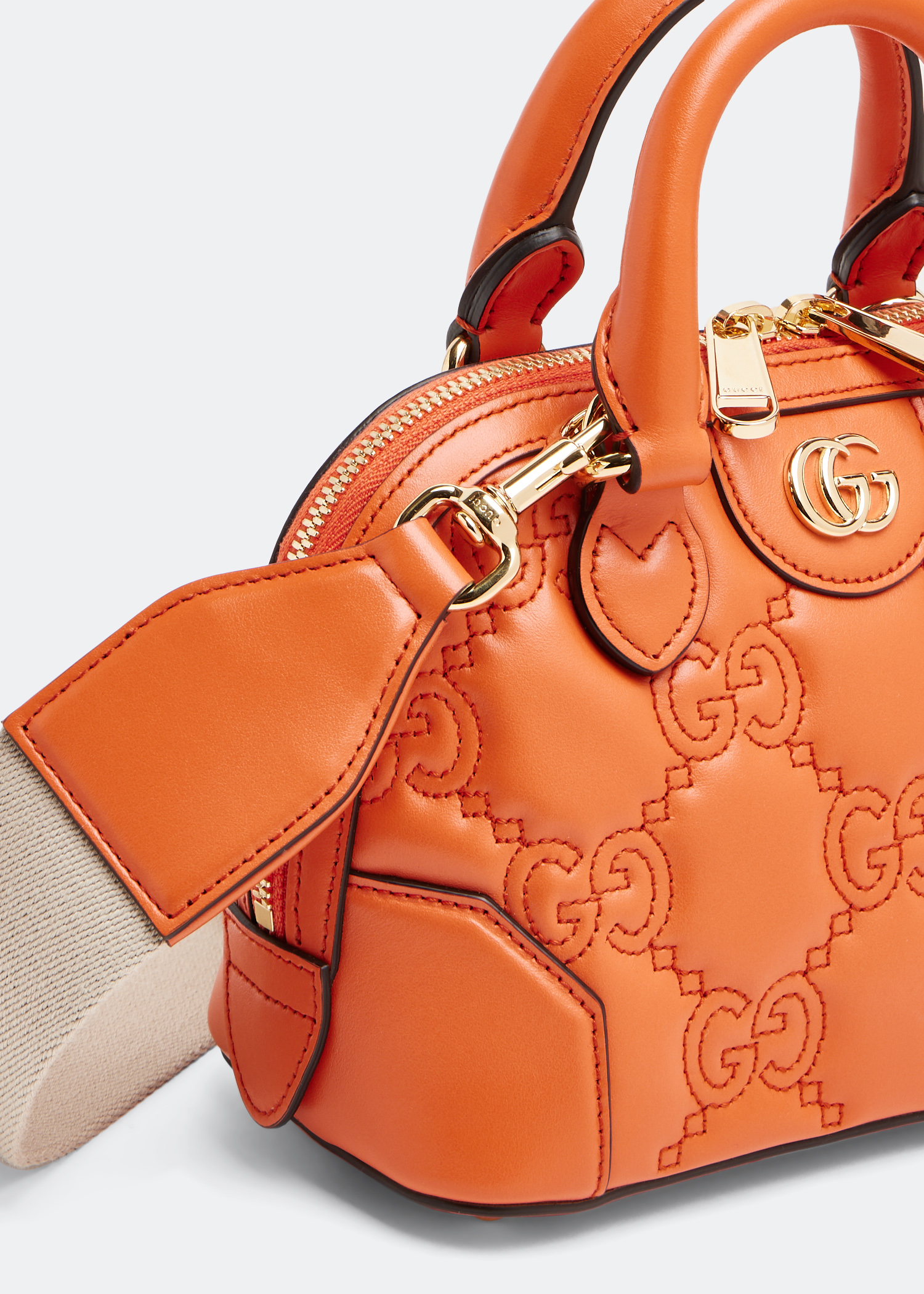 

GG Matelassé handbag, Orange