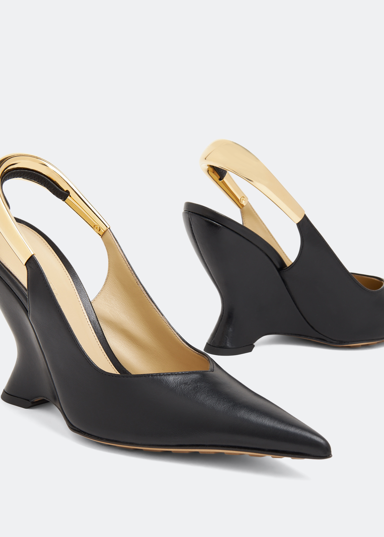 

Punta slingback pumps, Black