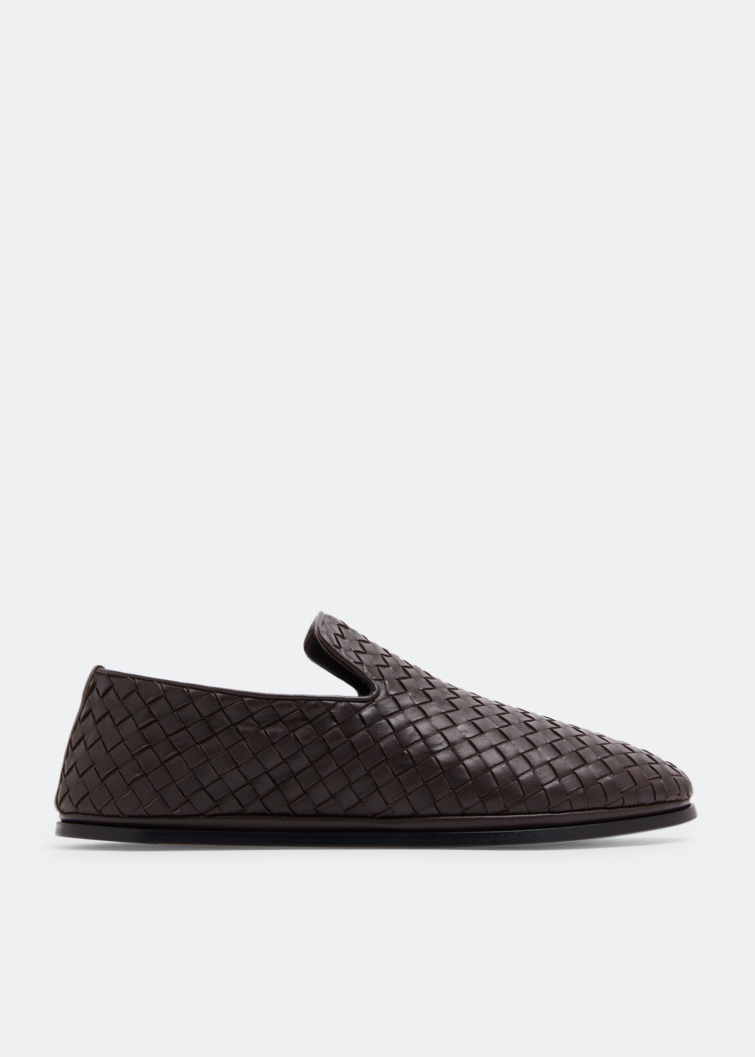 Bottega Veneta Intrecciato leather slippers for Men Brown in Bahrain Level Shoes