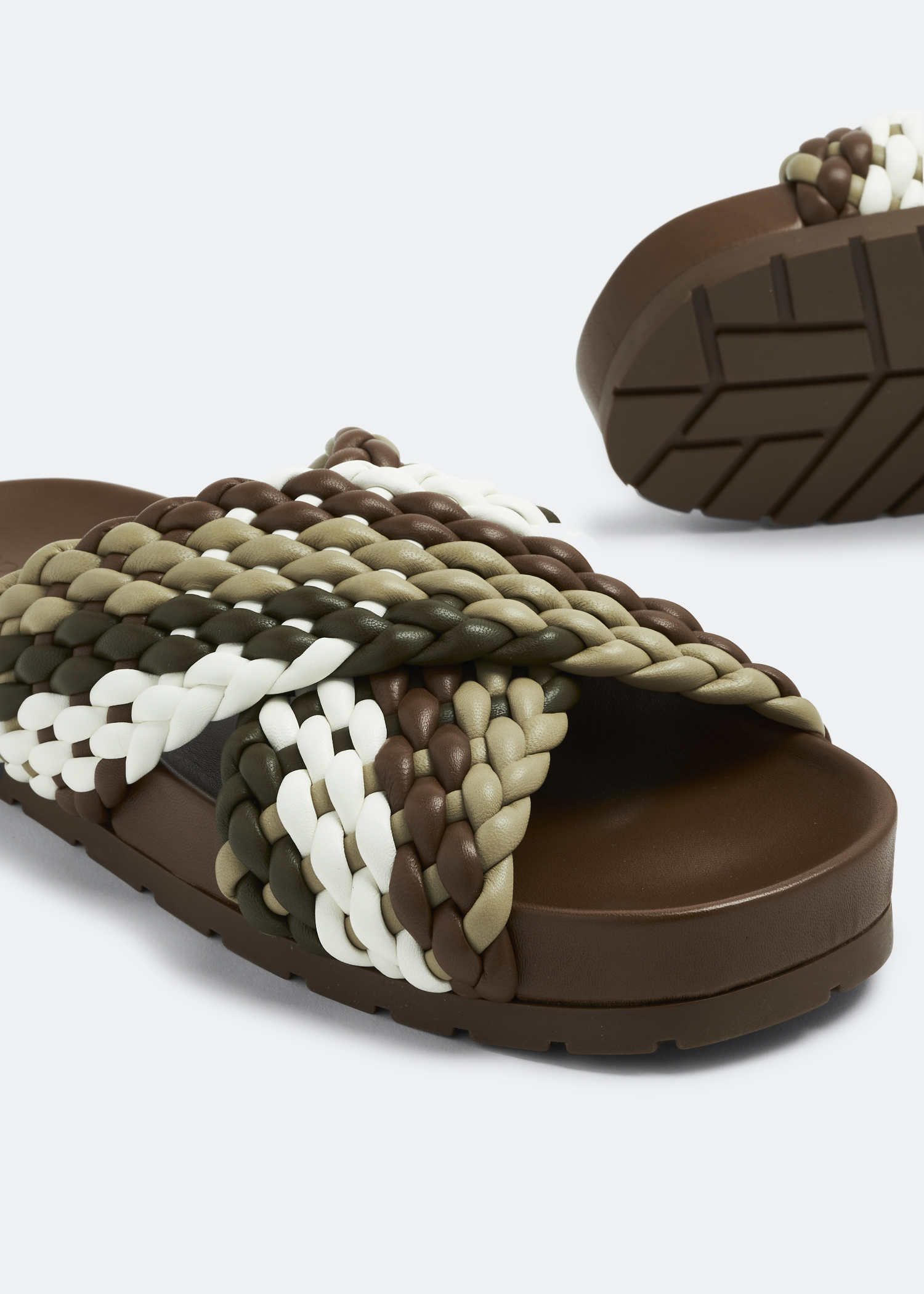 

Tarik flat sandals, Brown