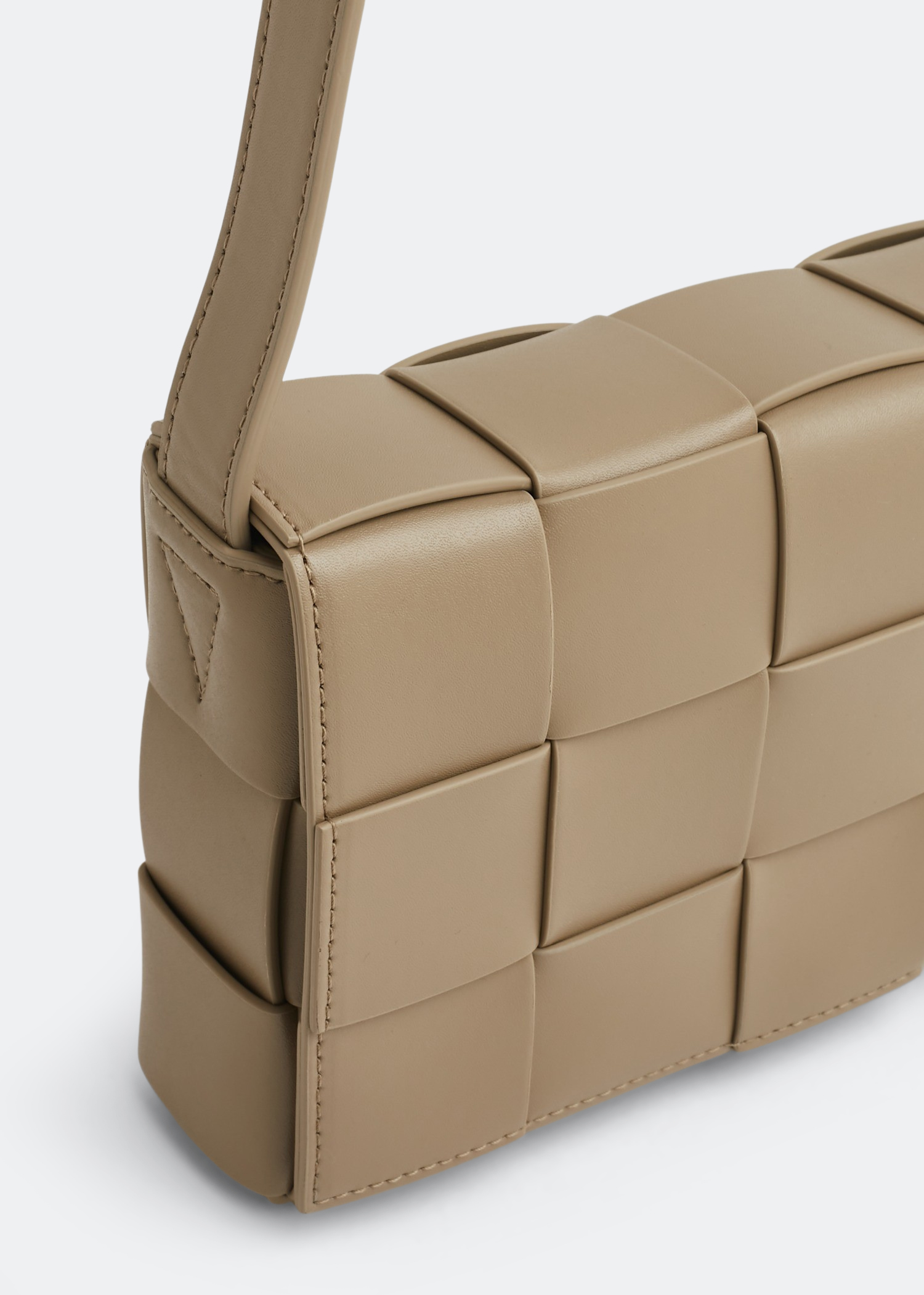 

Cassette bag, Beige