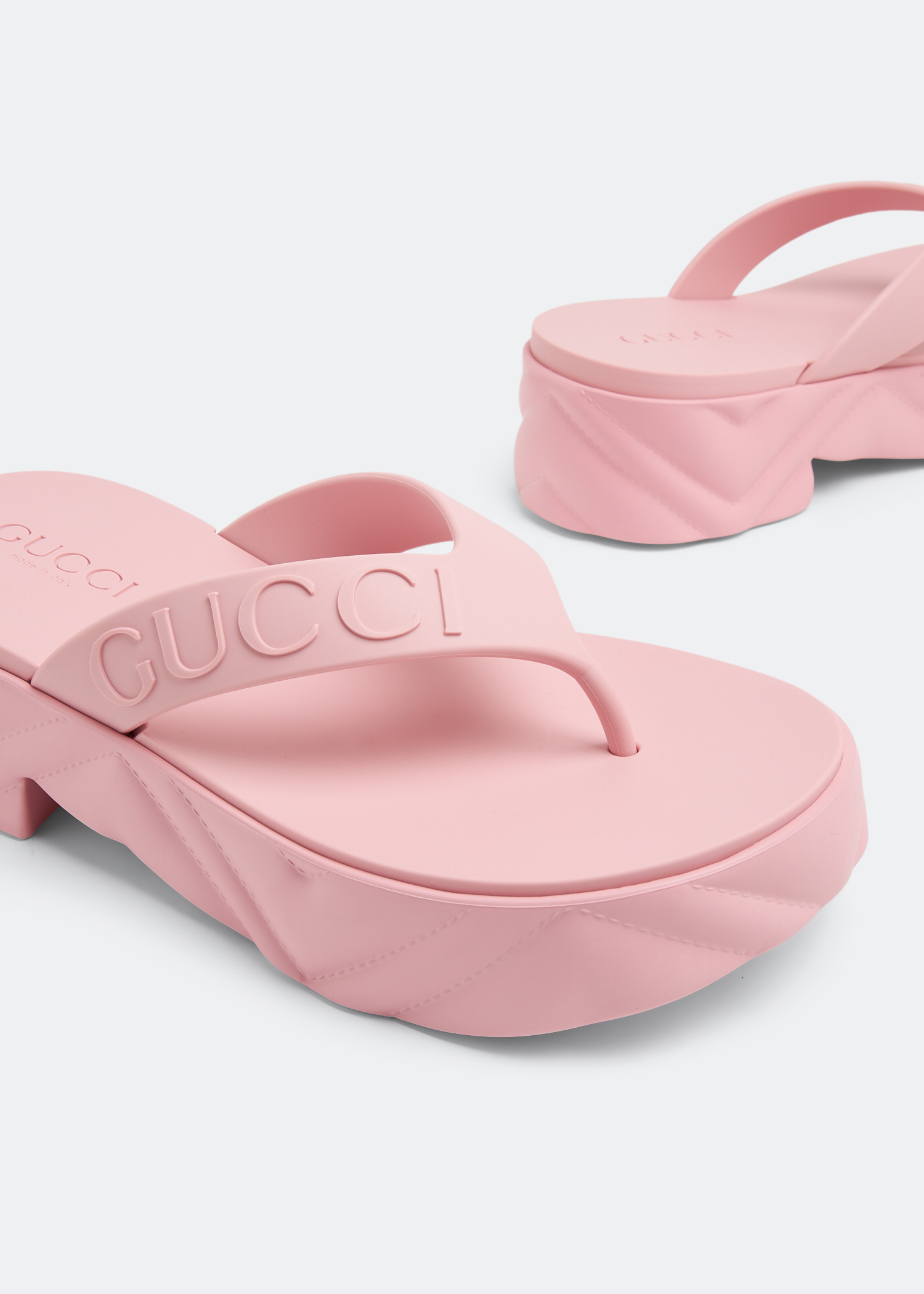 

Thong platform sandals, Pink