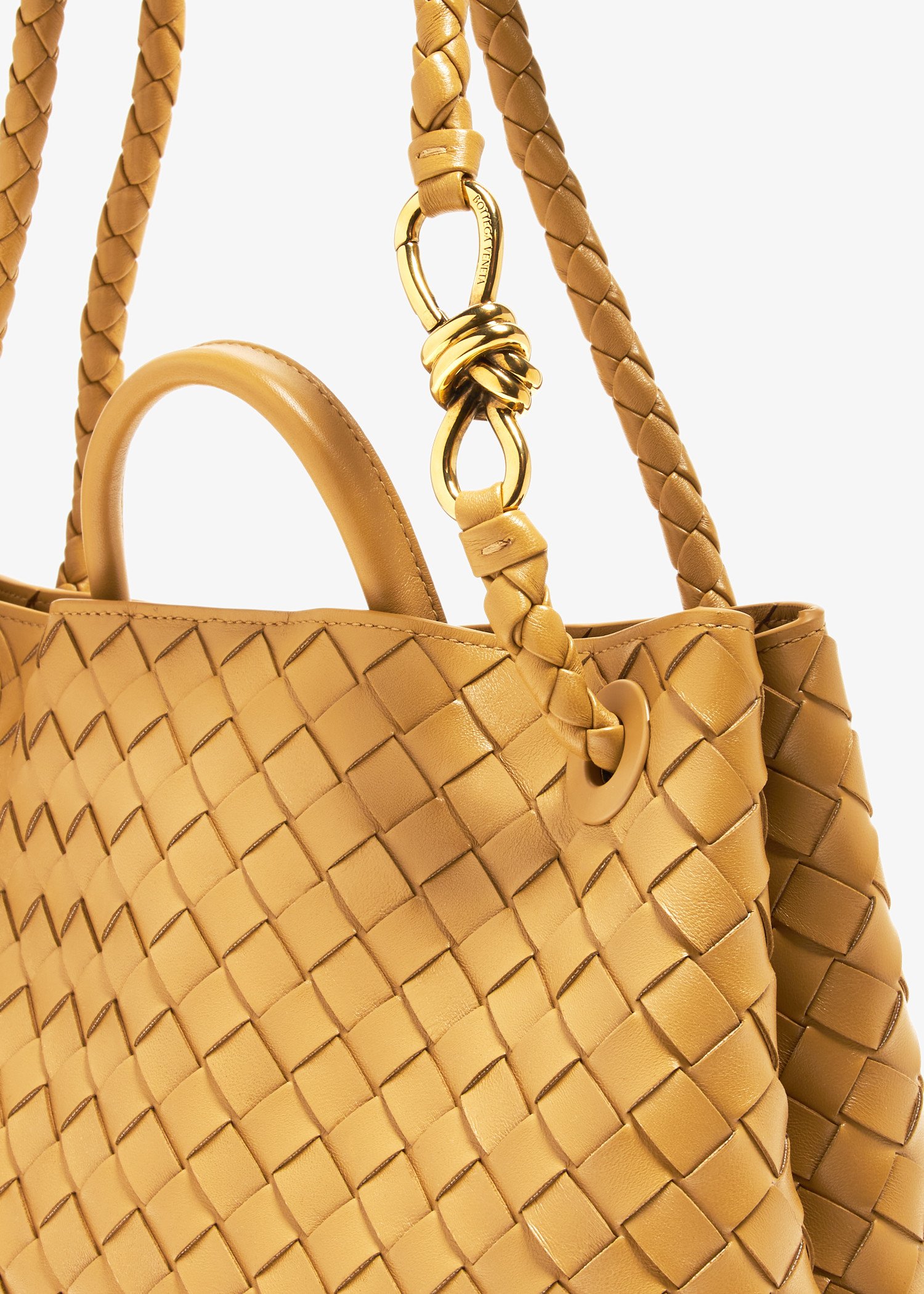 Bottega Veneta Small Andiamo bag for Women Brown in Bahrain Level Shoes