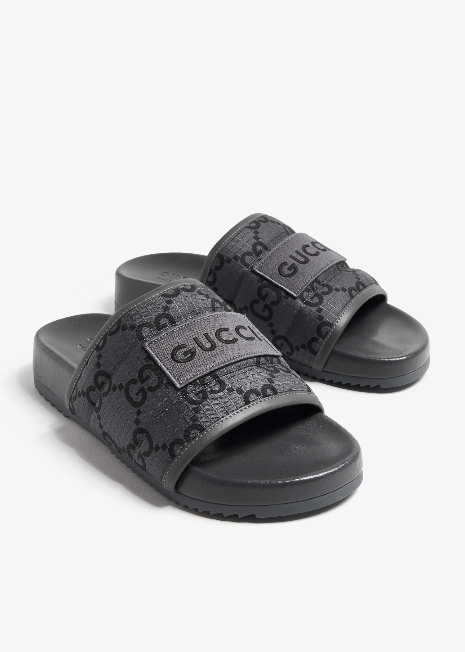 Gucci slides men black 2025