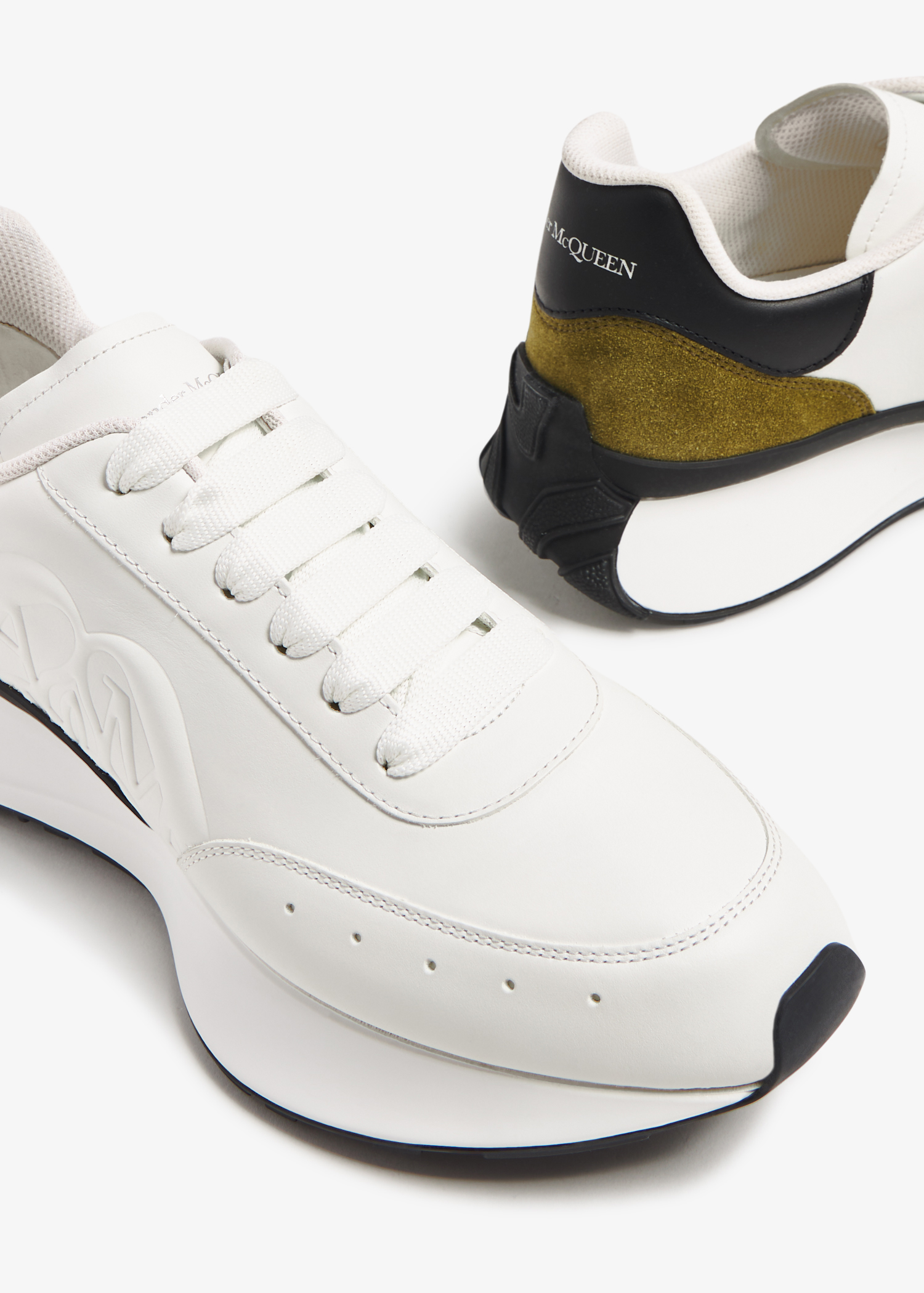 Alexander mcqueen white and black runner leather sneakers online