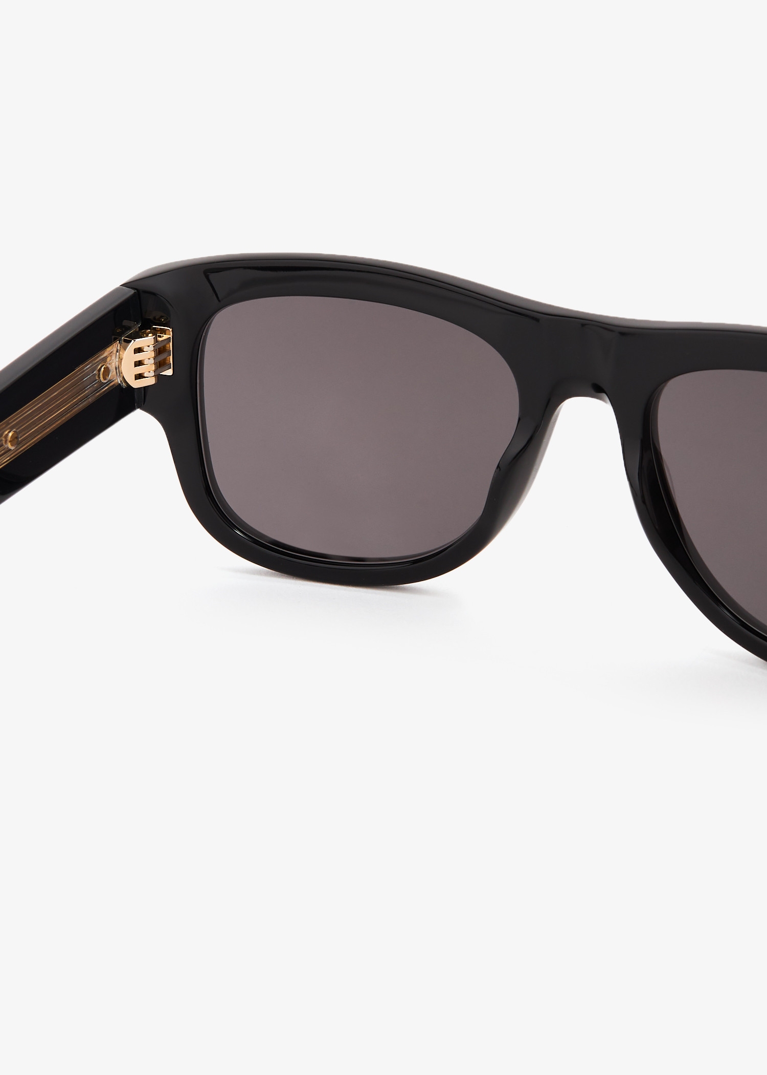 Black medusa ares sunglasses deals