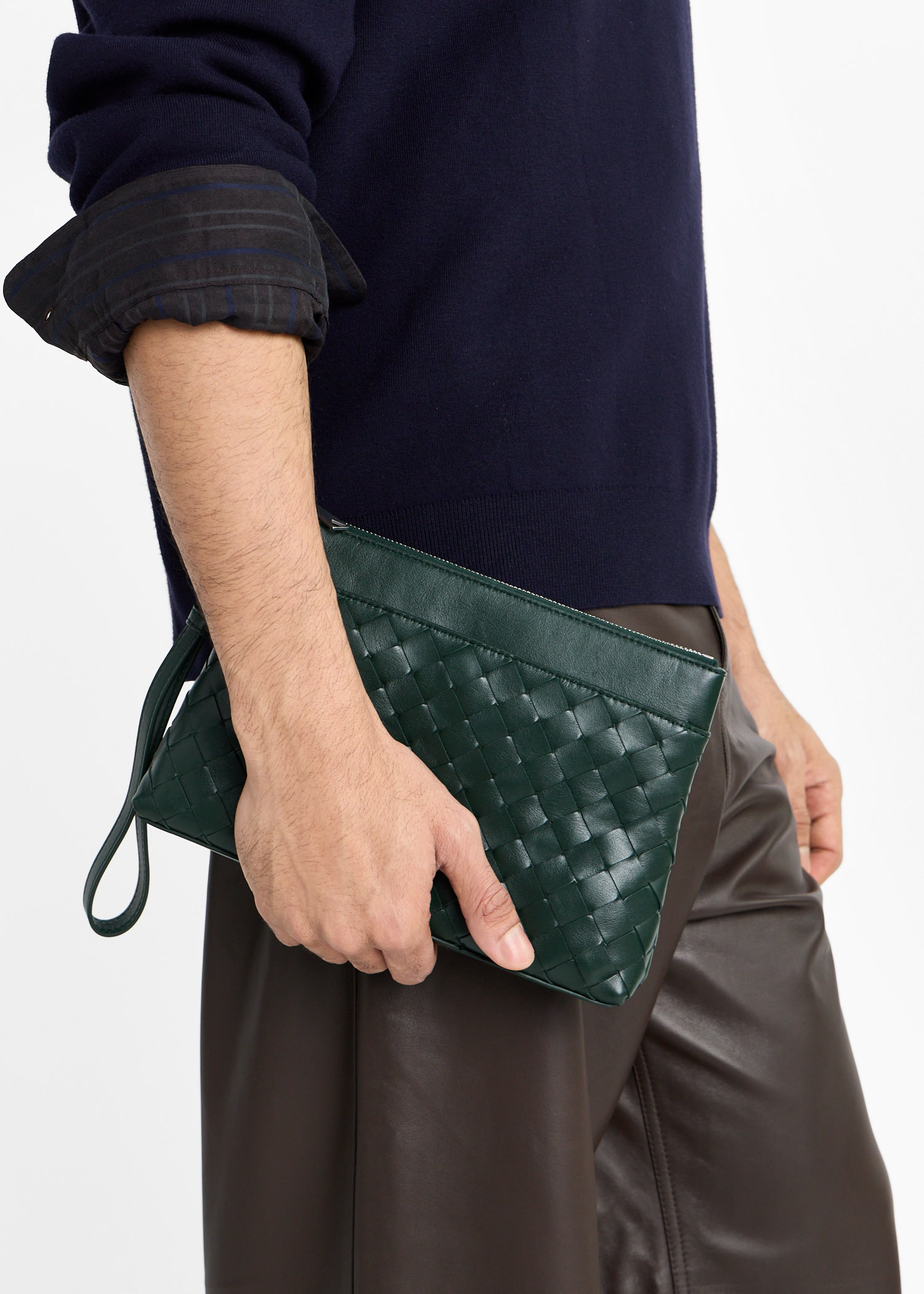 

Intrecciato Prism pouch, Green