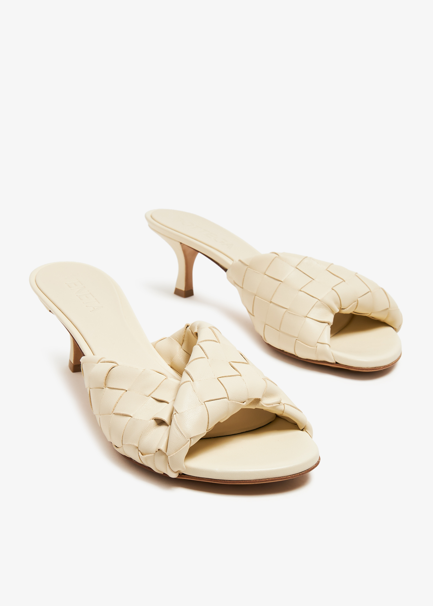 Bottega Veneta Blink sandals for Women White in Bahrain Level Shoes