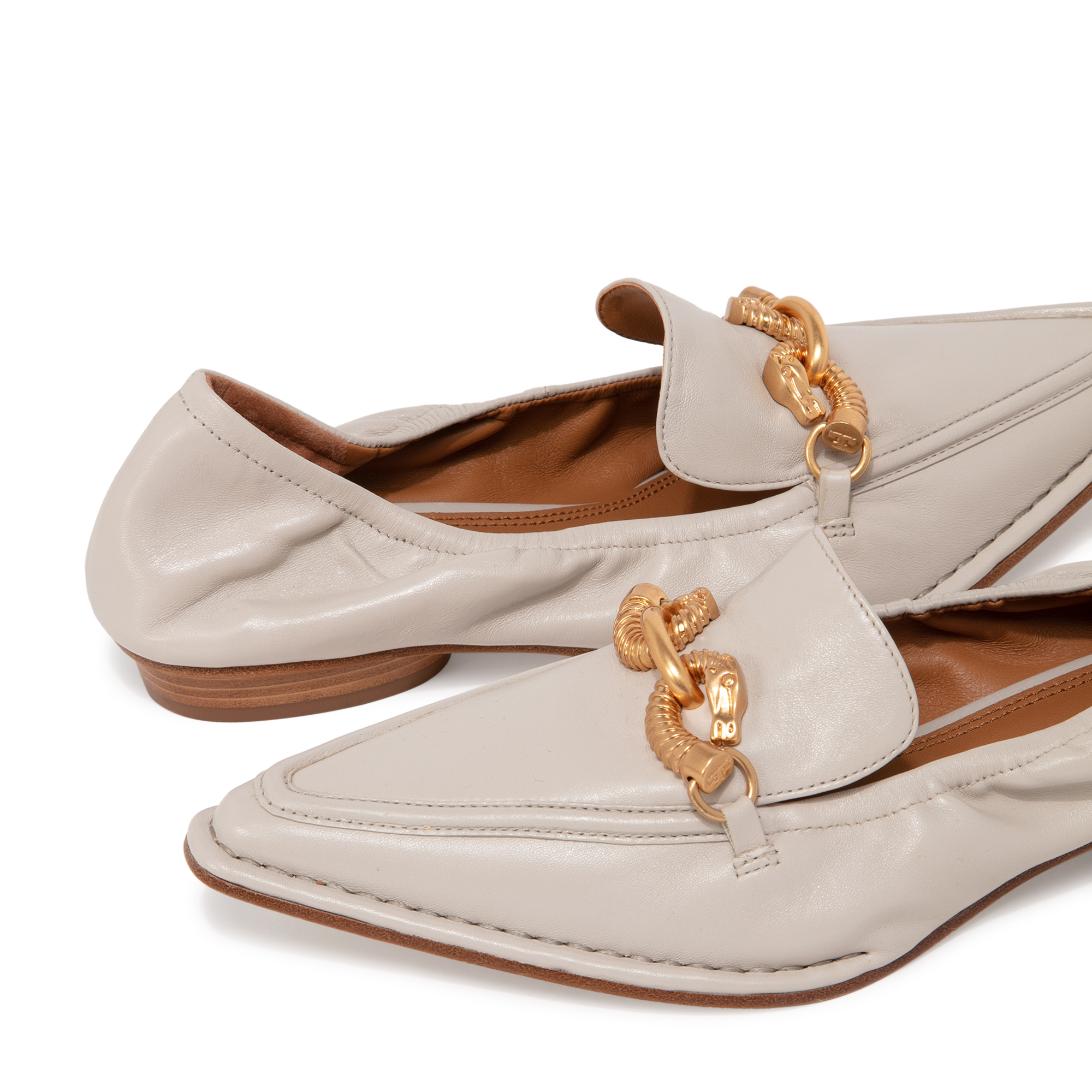 

Jessa pointy-toe loafers, White