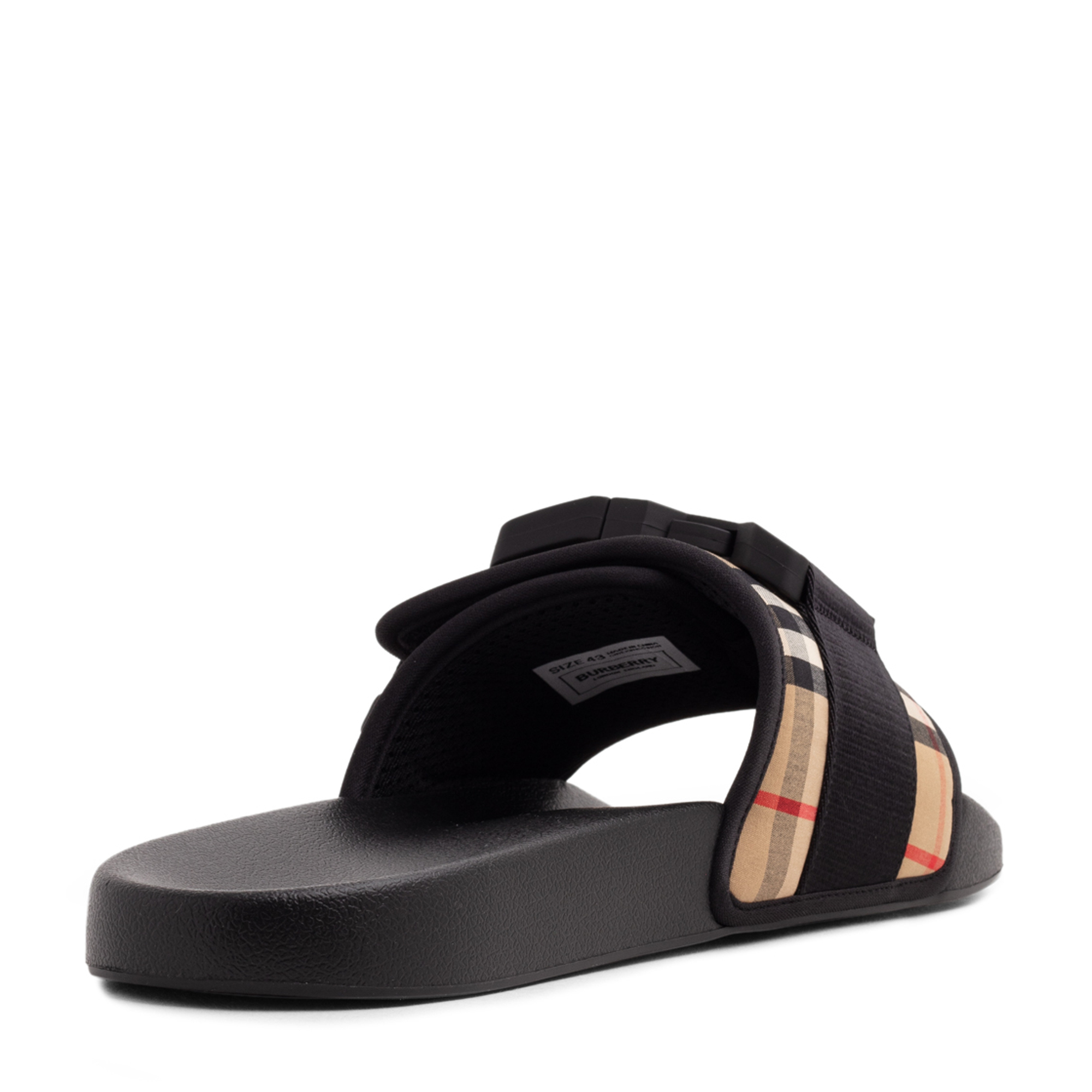 Men hotsell burberry slides