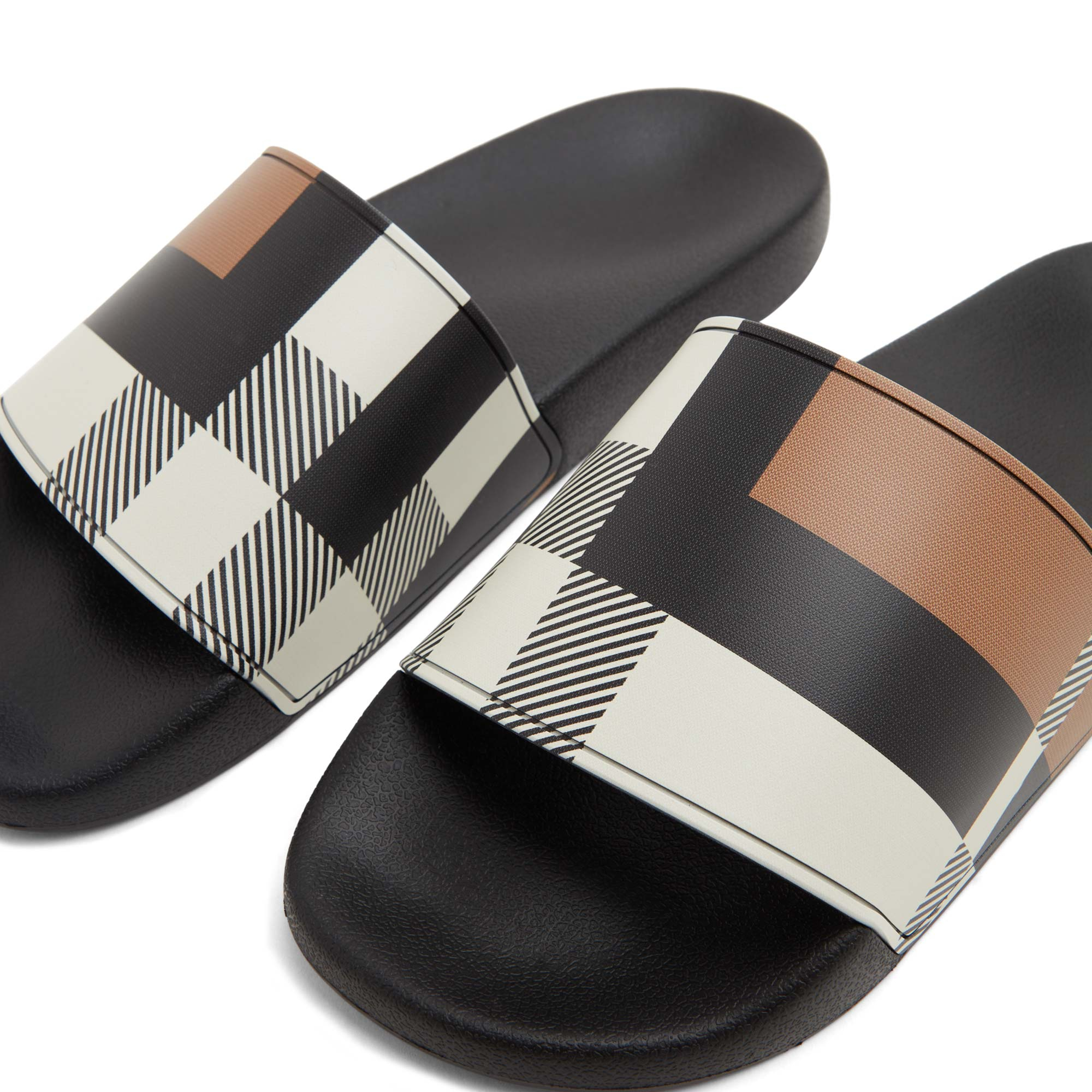 

Furley slides, Black