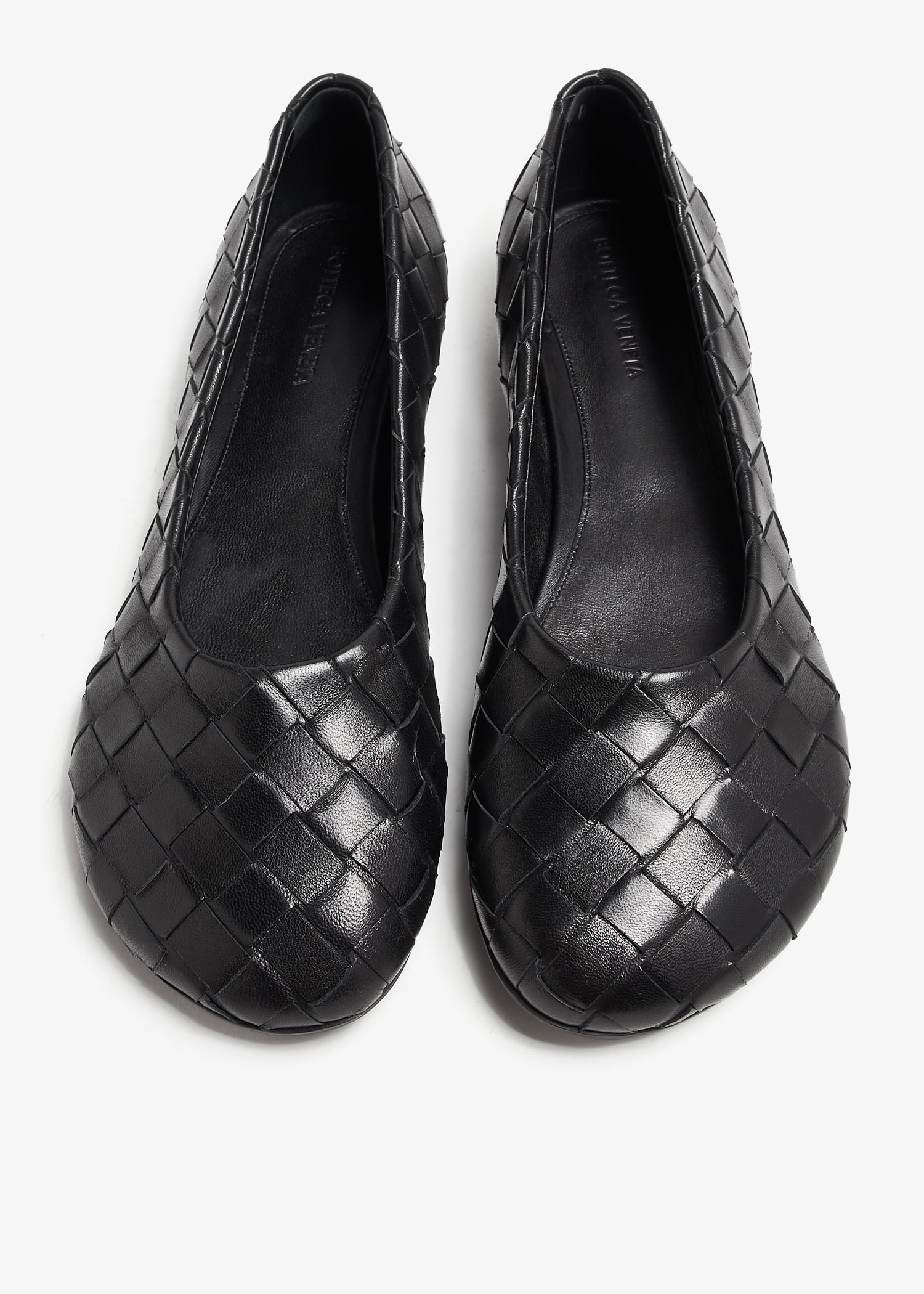 

Atomic ballerinas, Black