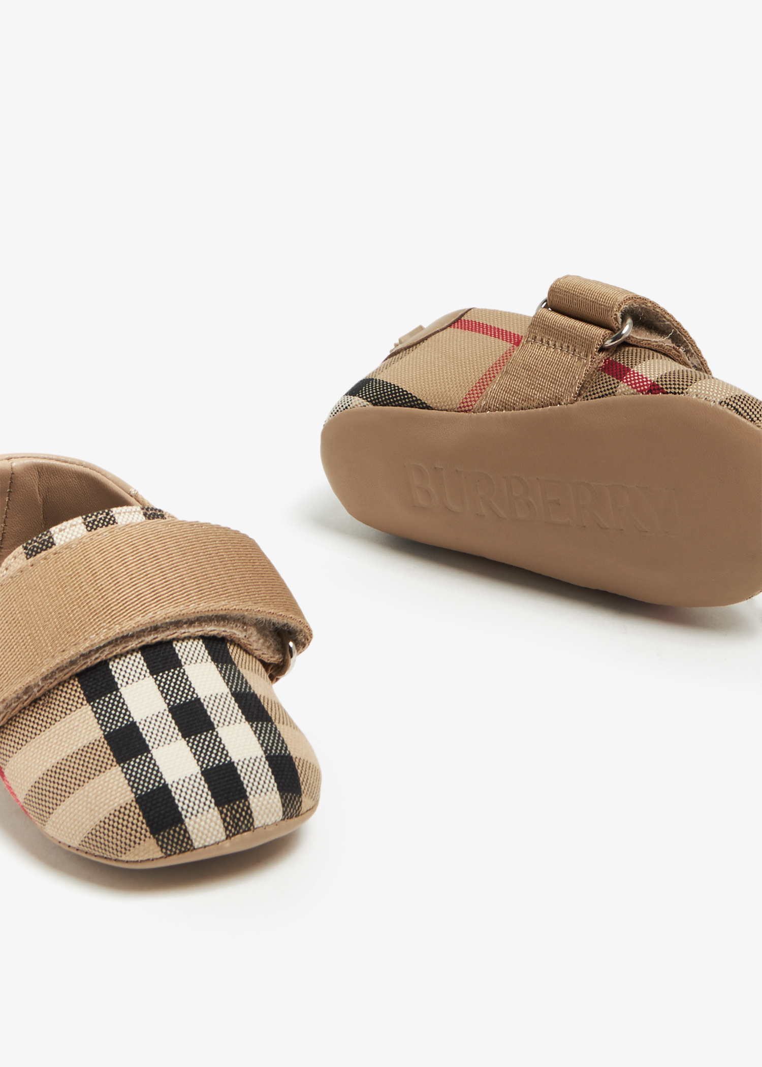 Burberry shop infant booties