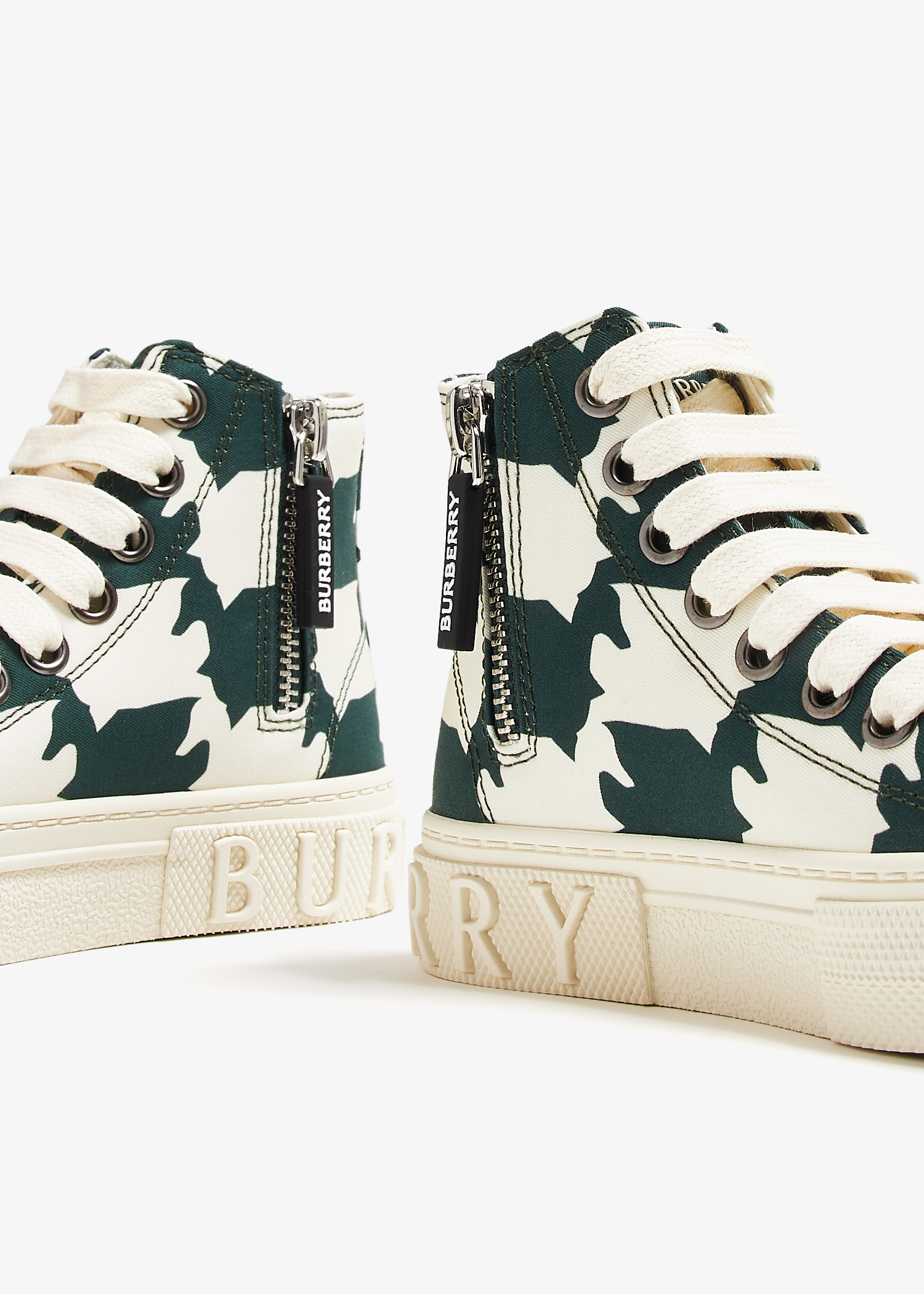 Burberry Mini Jack sneakers for Kids Unisex - Green in UAE | Level Shoes