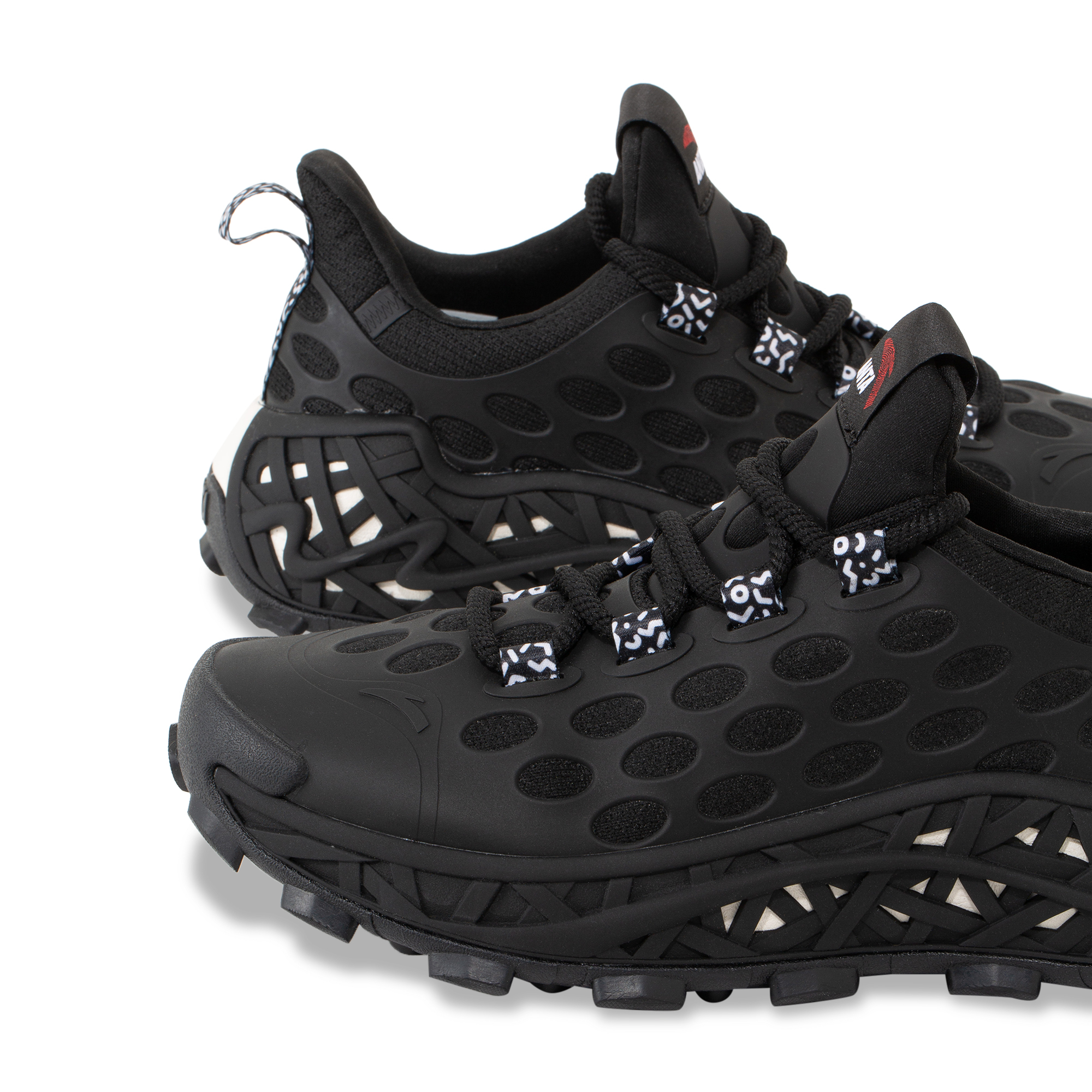 

x Salehe Bembury sneakers, Black